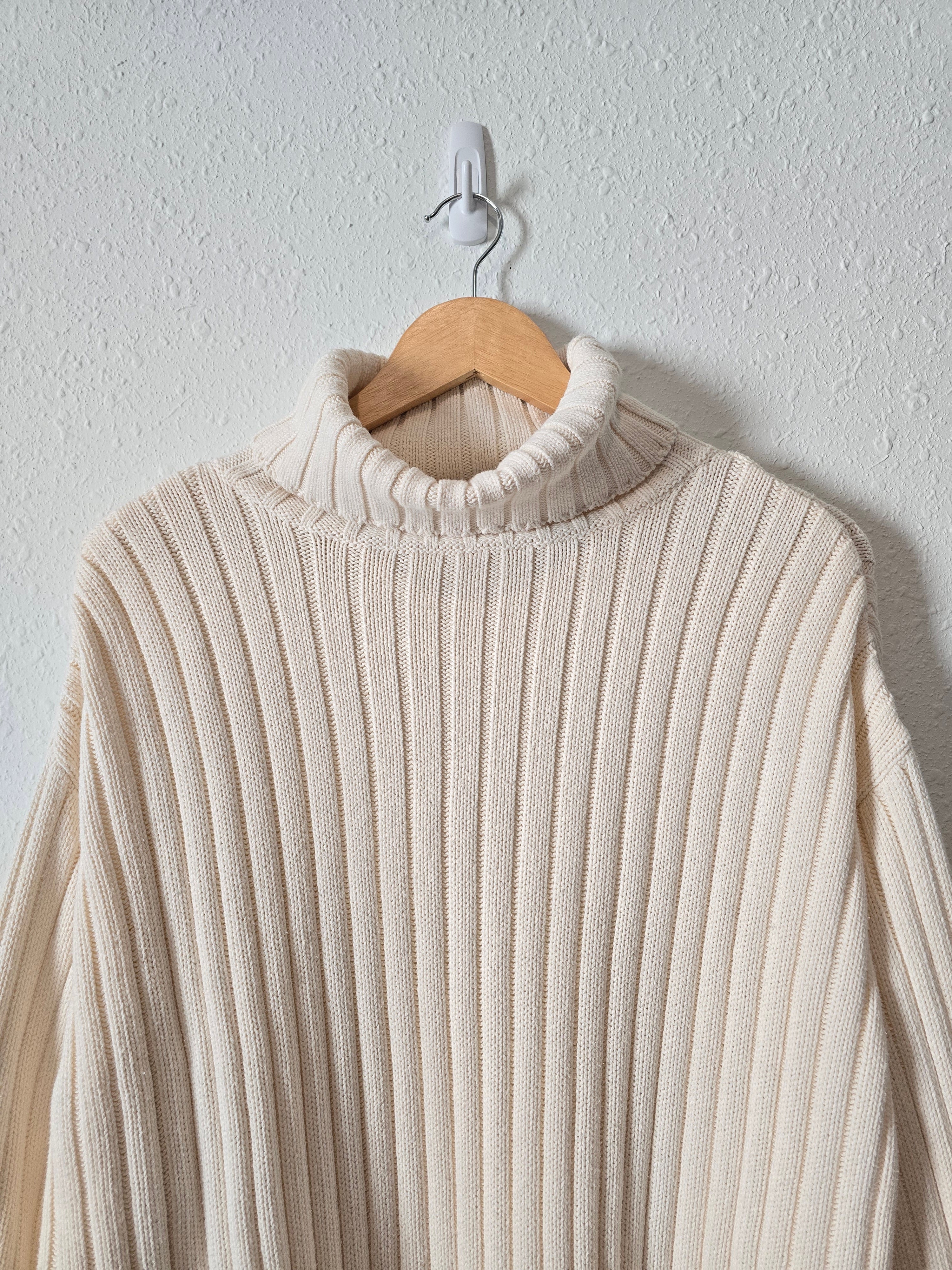 Vintage Chunky Turtleneck Sweater (L)