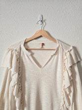 Load image into Gallery viewer, Anthropologie Ruffle Top (XS)
