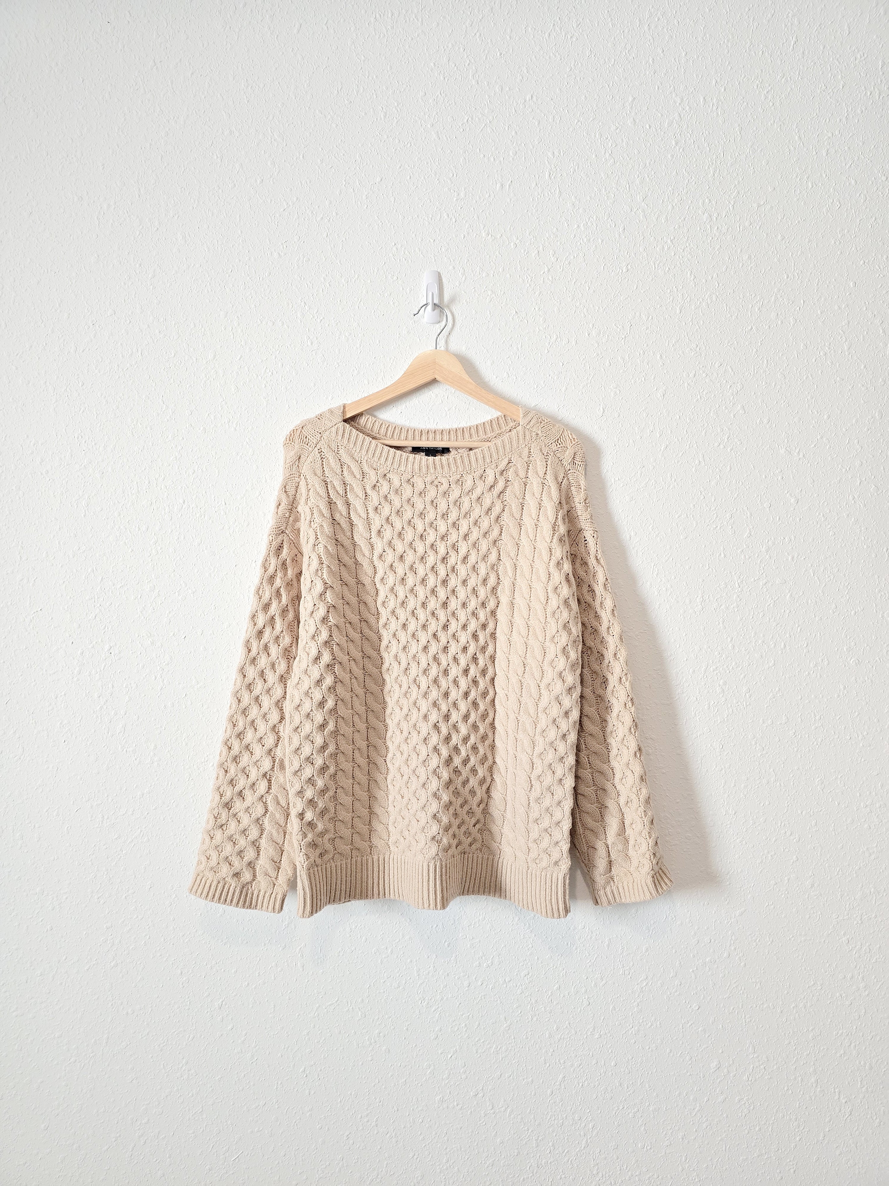 Chunky Cable Knit Sweater (S)