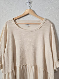 Cream Ruffle Textured Top (2X)