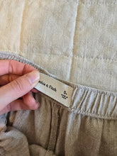 Load image into Gallery viewer, Abercrombie Linen Wide Leg Pants (S)
