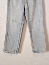 Load image into Gallery viewer, NEW Vintage Straight Jeans (28)
