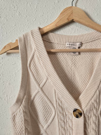 Cable Knit Sweater Vest (M)