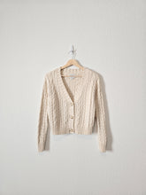 Load image into Gallery viewer, Cable Knit Cropped Sweater (S)
