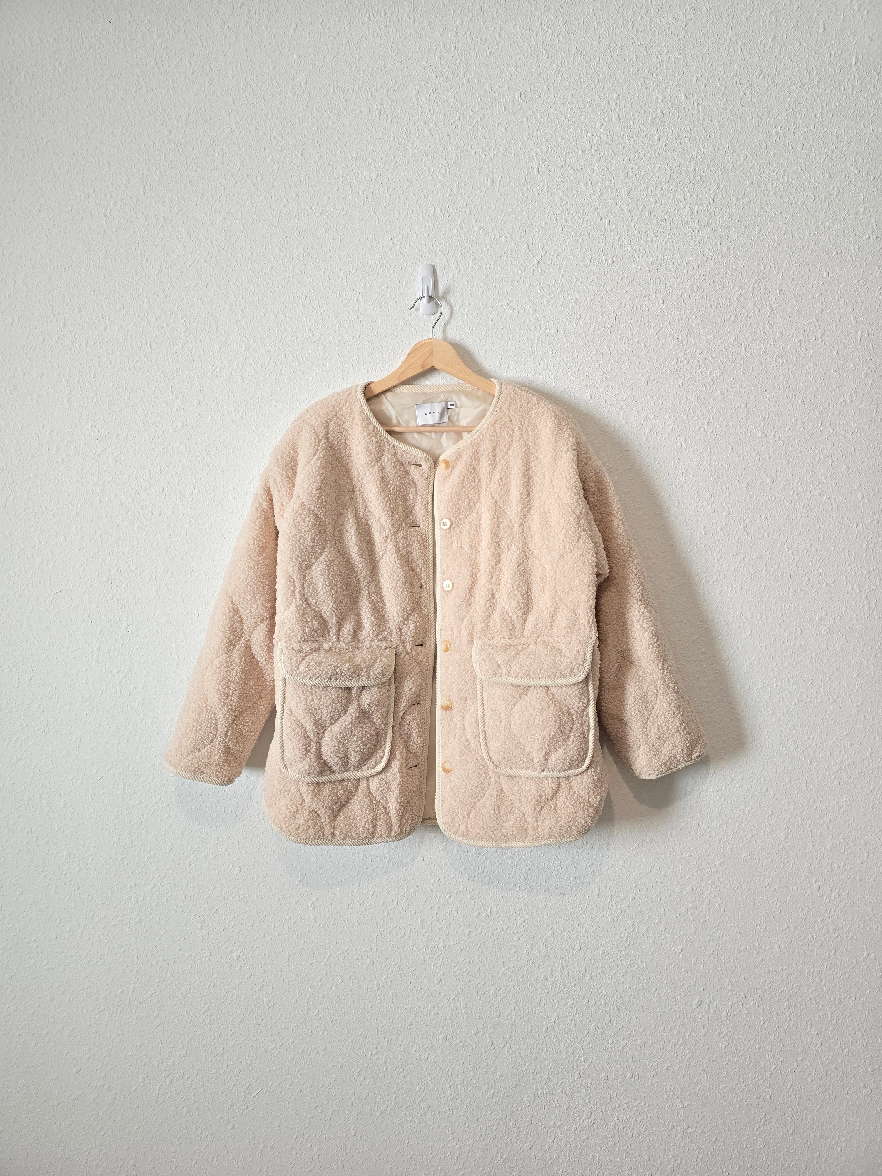 Lush Sherpa Button Up Jacket (S)