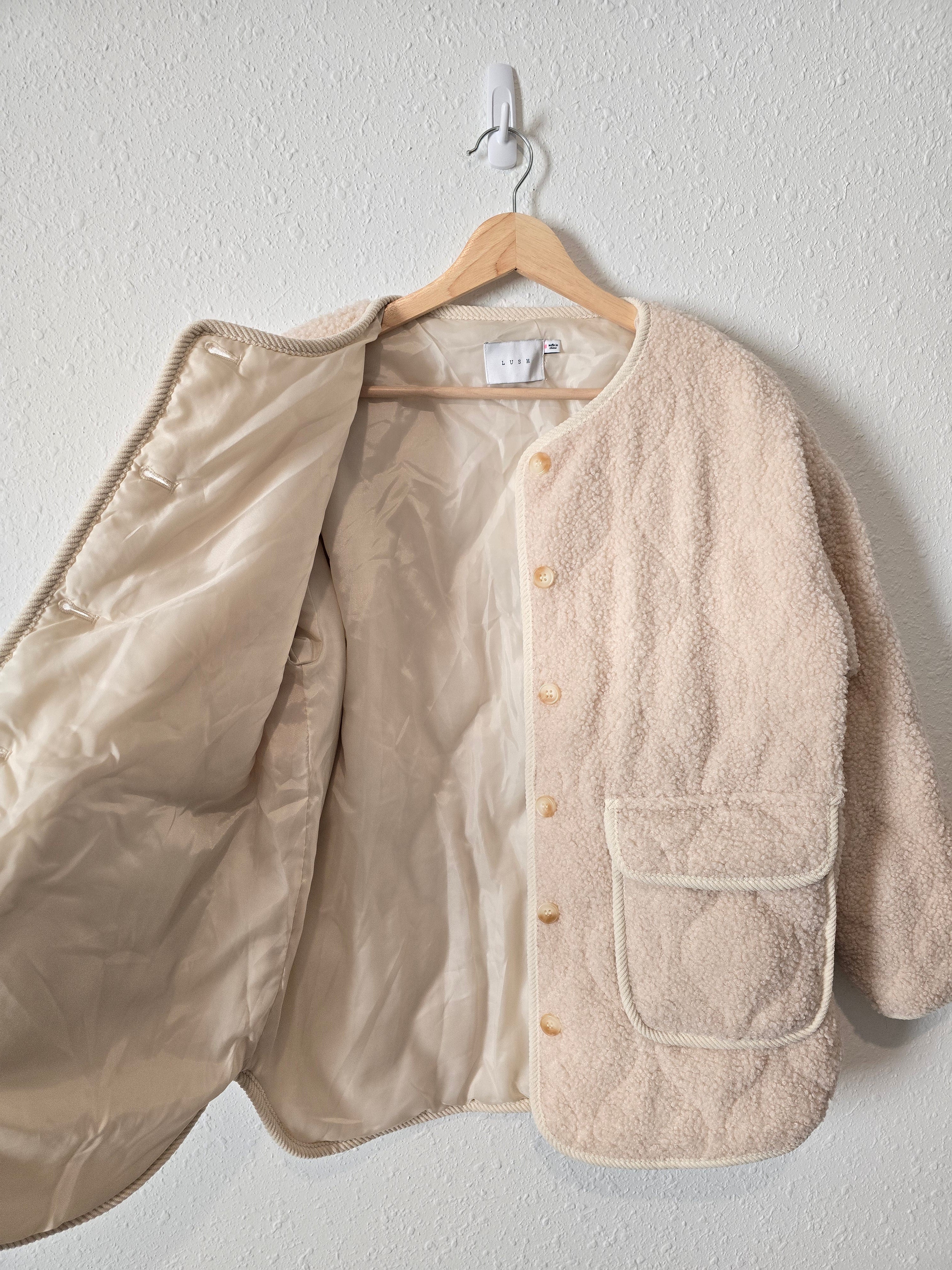 Lush Sherpa Button Up Jacket (S)