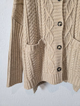 Load image into Gallery viewer, NEW Oversized Cable Knit Cardigan (L)
