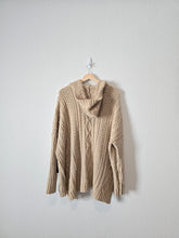 Load image into Gallery viewer, NEW Oversized Cable Knit Cardigan (L)
