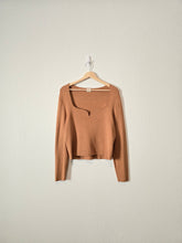 Load image into Gallery viewer, Abercrombie Brown Knit Top (XL)
