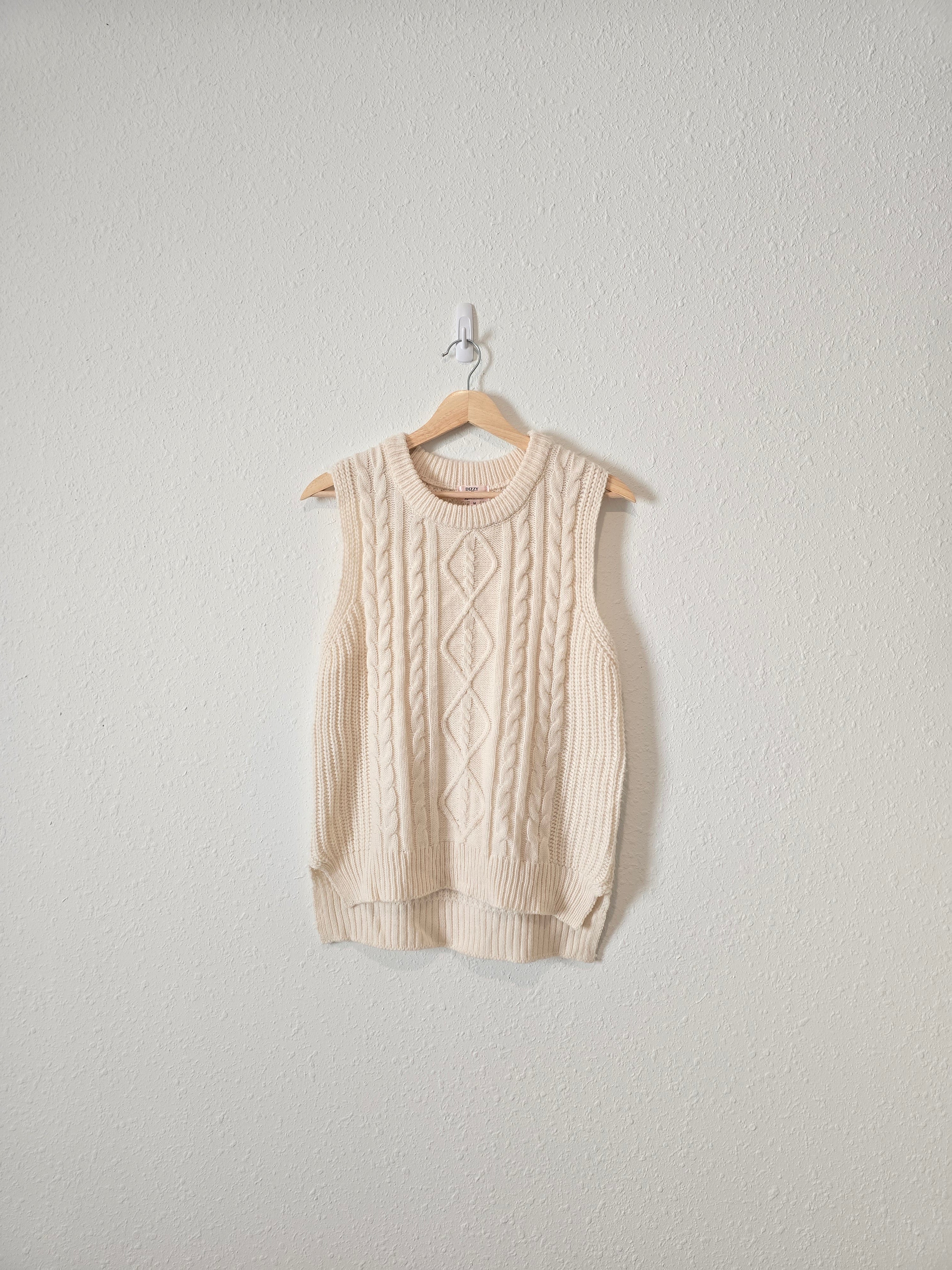 Cable Knit Sweater Vest (M)