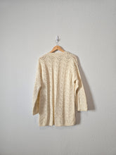 Load image into Gallery viewer, Vintage Crochet Knit Cardigan (M)
