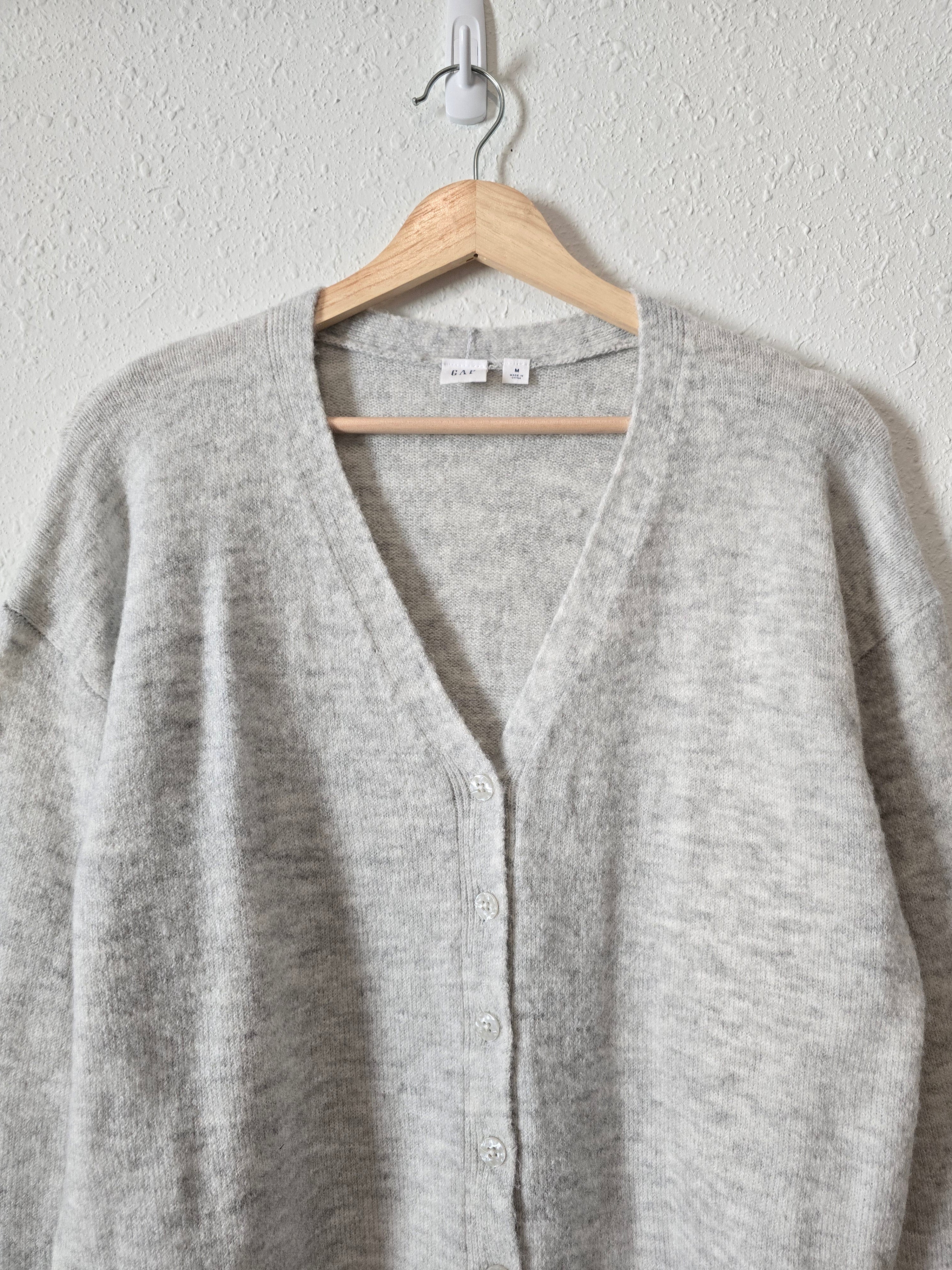 Gap Cozy V Neck Cardigan (M)