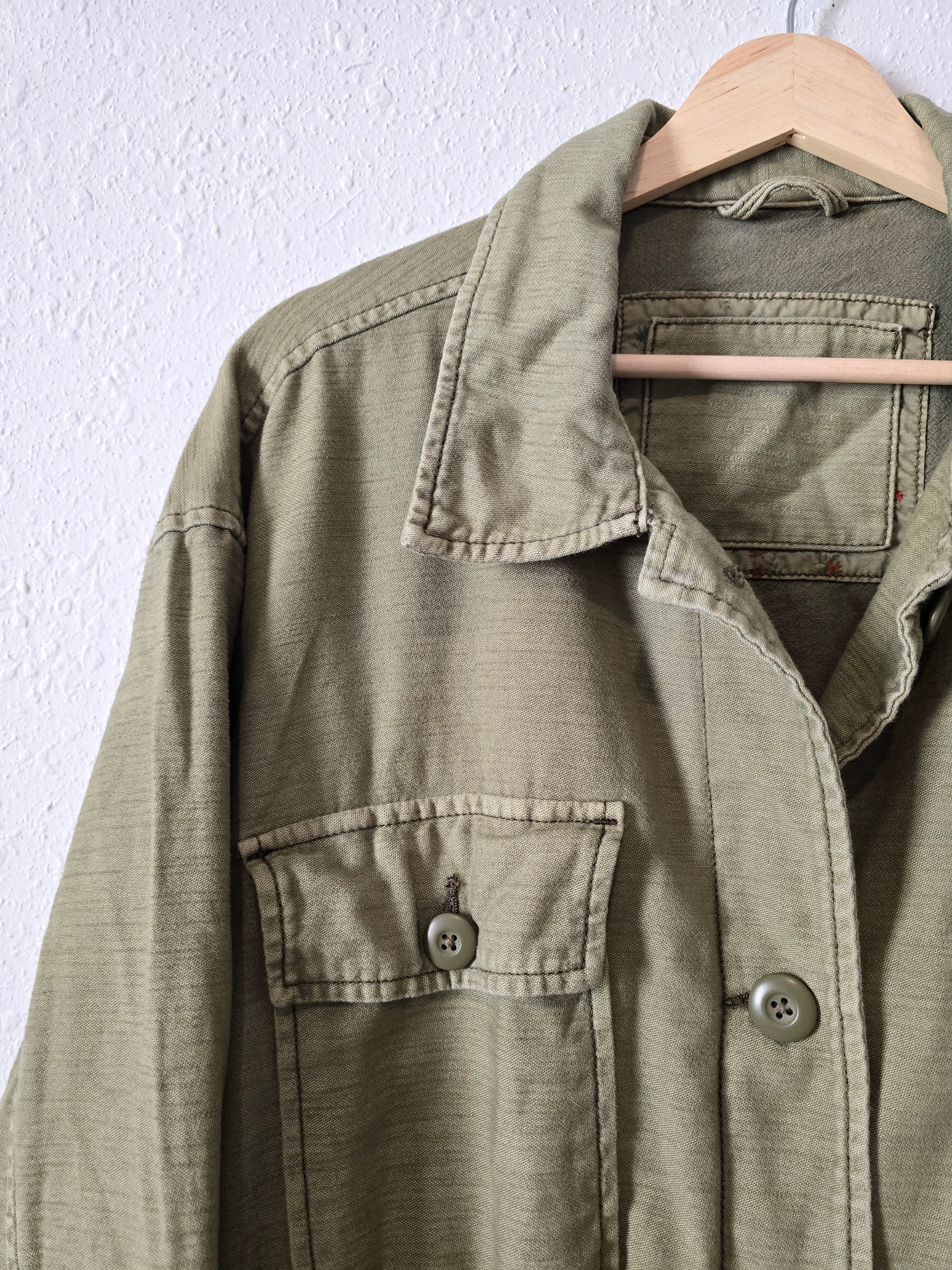 Green Button Up Jacket (XL)