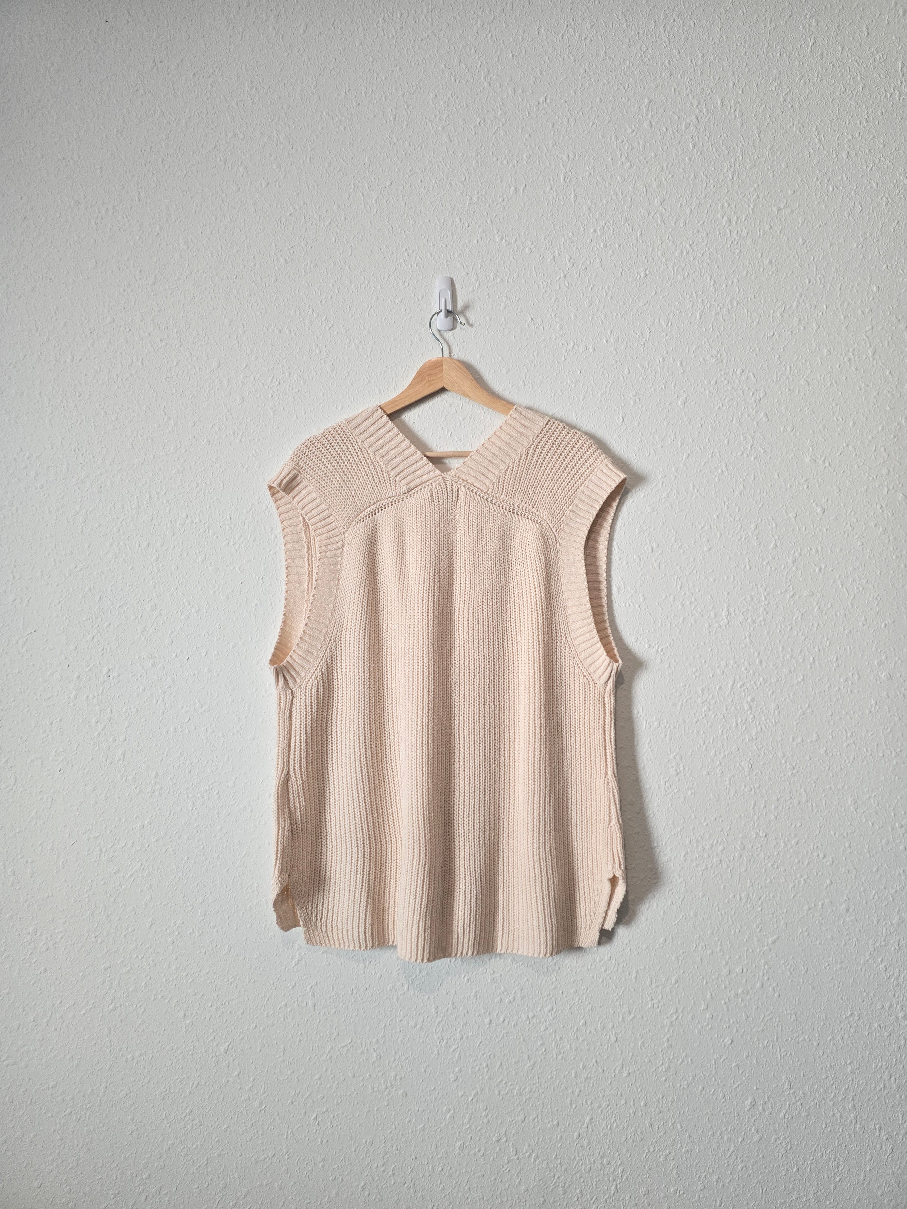 Cream Oversized Sweater Vest (M/L)