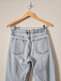 Abercrombie Distressed Mom Jeans (27/4)