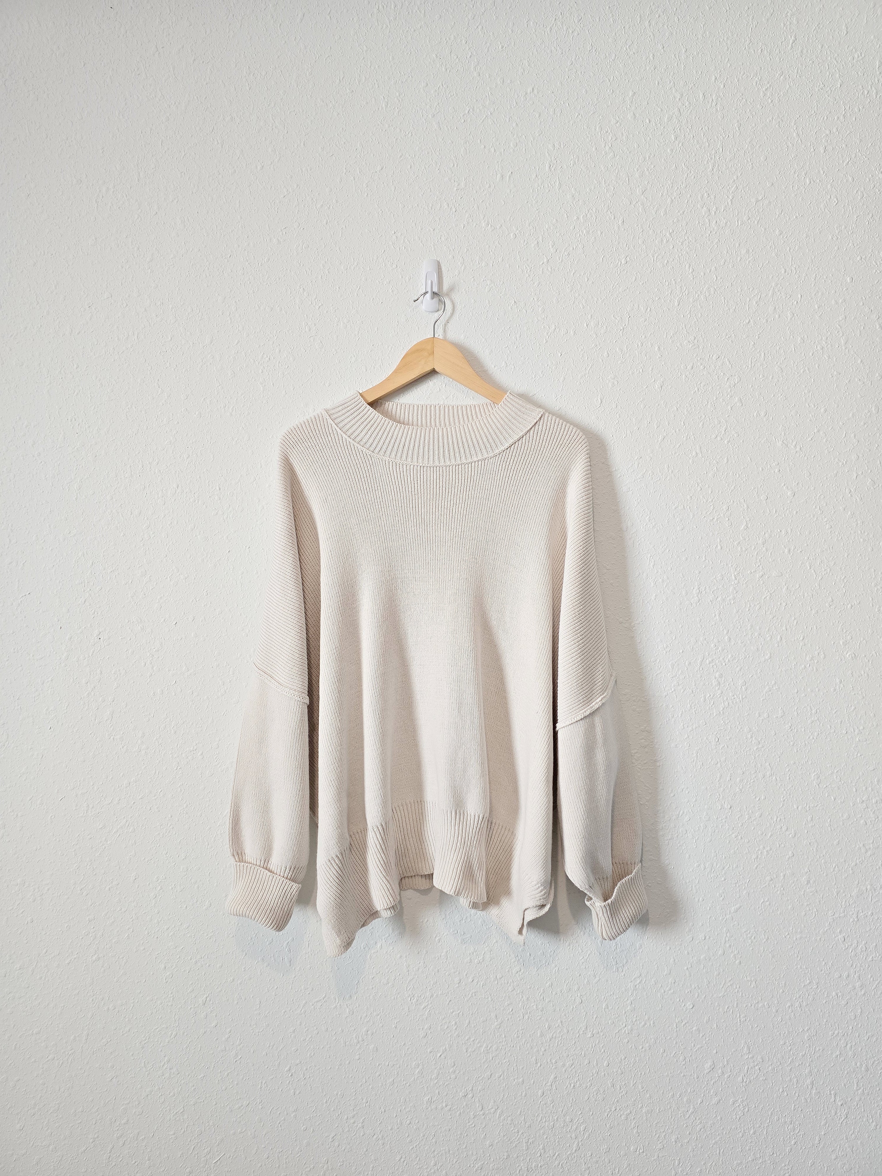 Cream Oversized Ribbed Sweater (M)