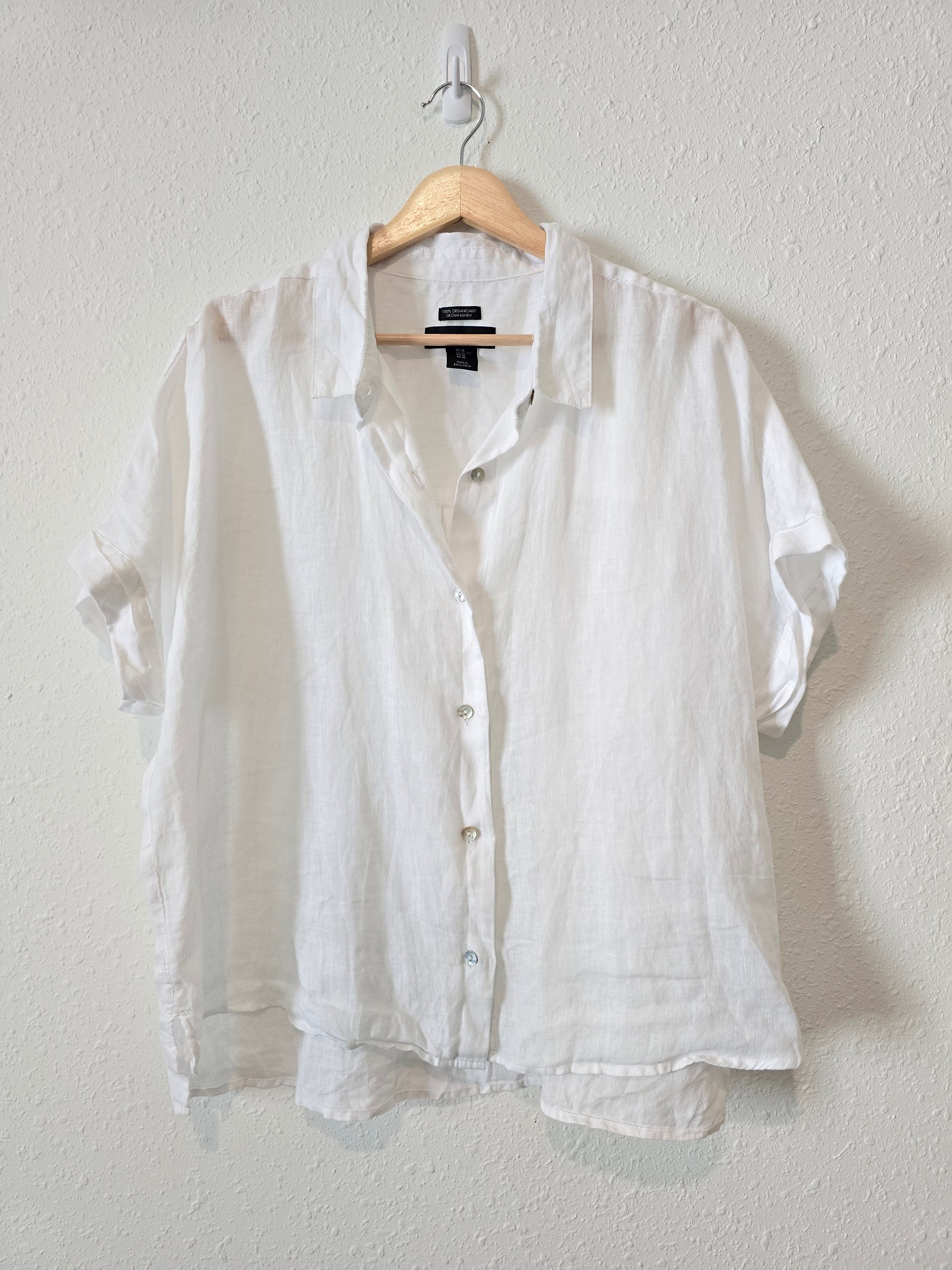 White Linen Button Up (XL)