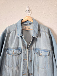 Light Wash Denim Jacket (XL)
