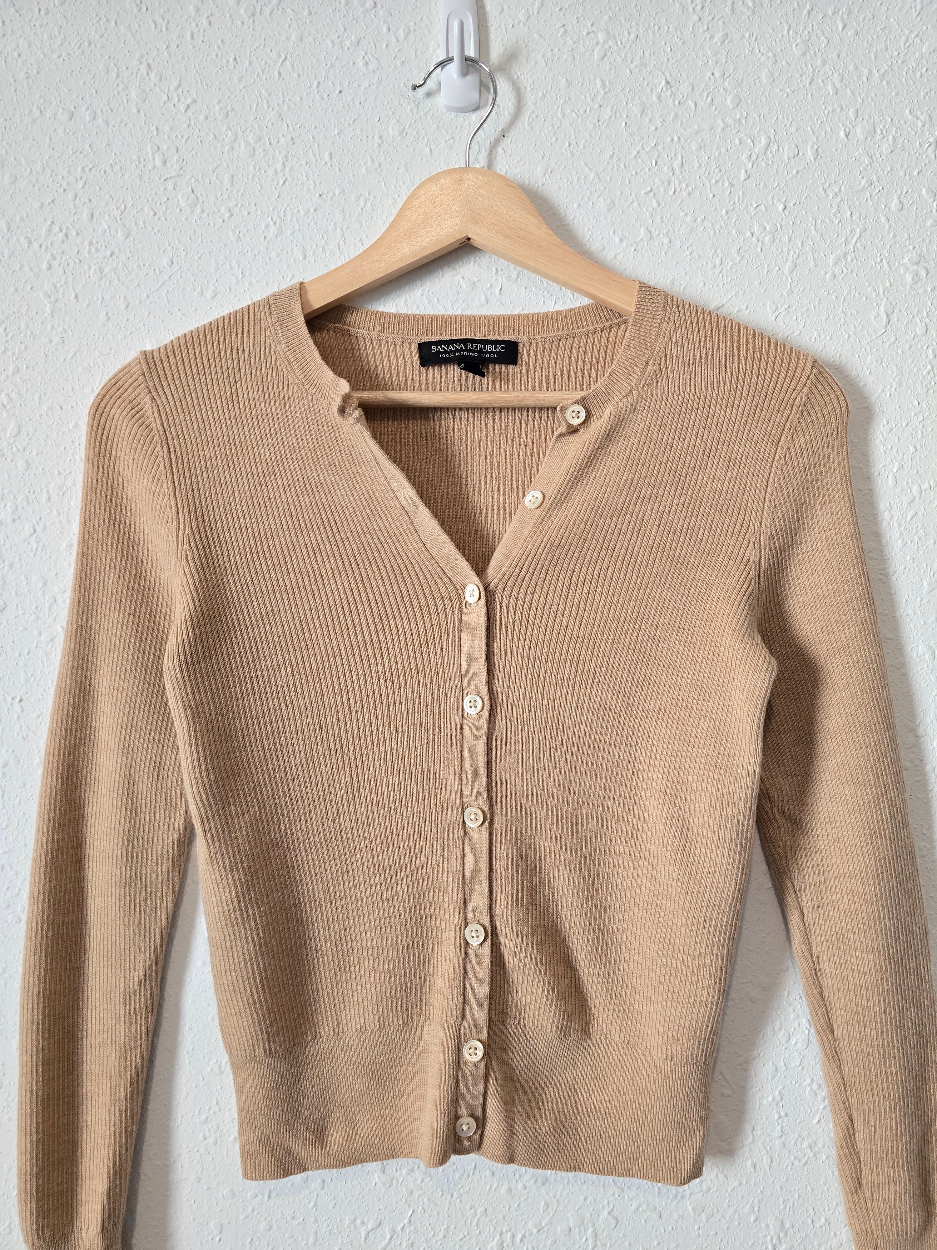 Ribbed Knit Wool Sweater (S)