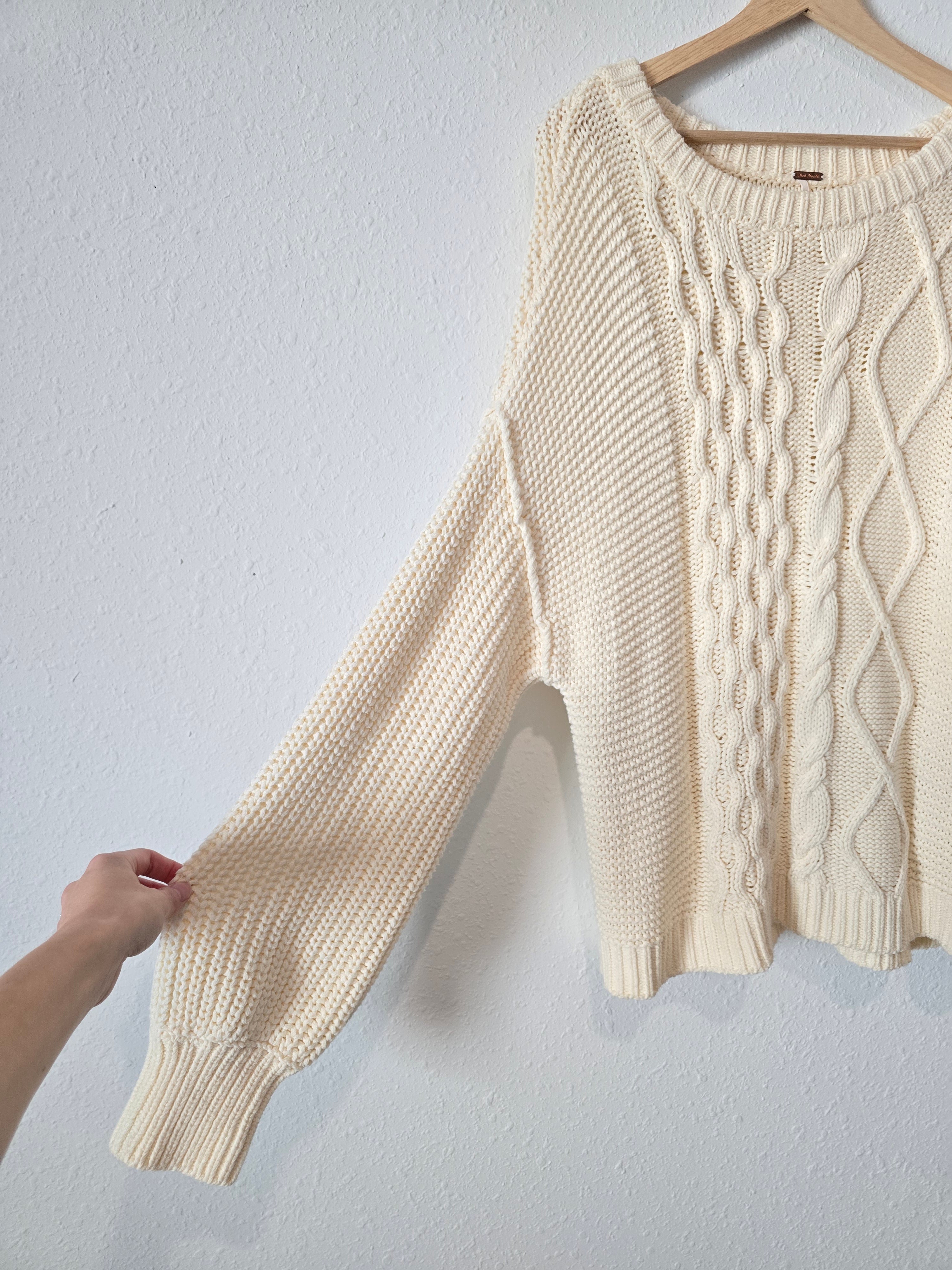 Free People Chunky Sweater (M)