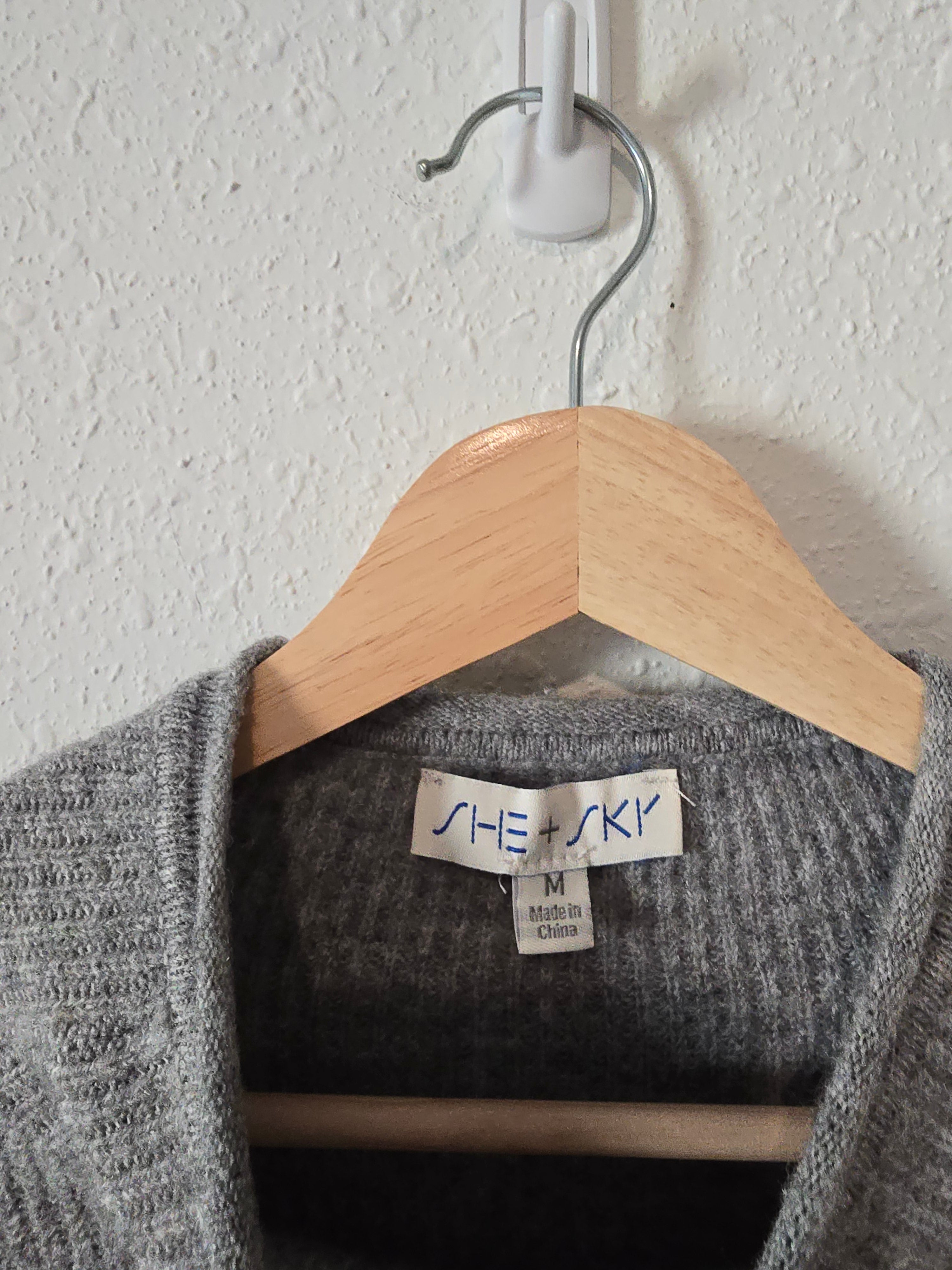 Gray Cozy Mockneck Sweater (M)