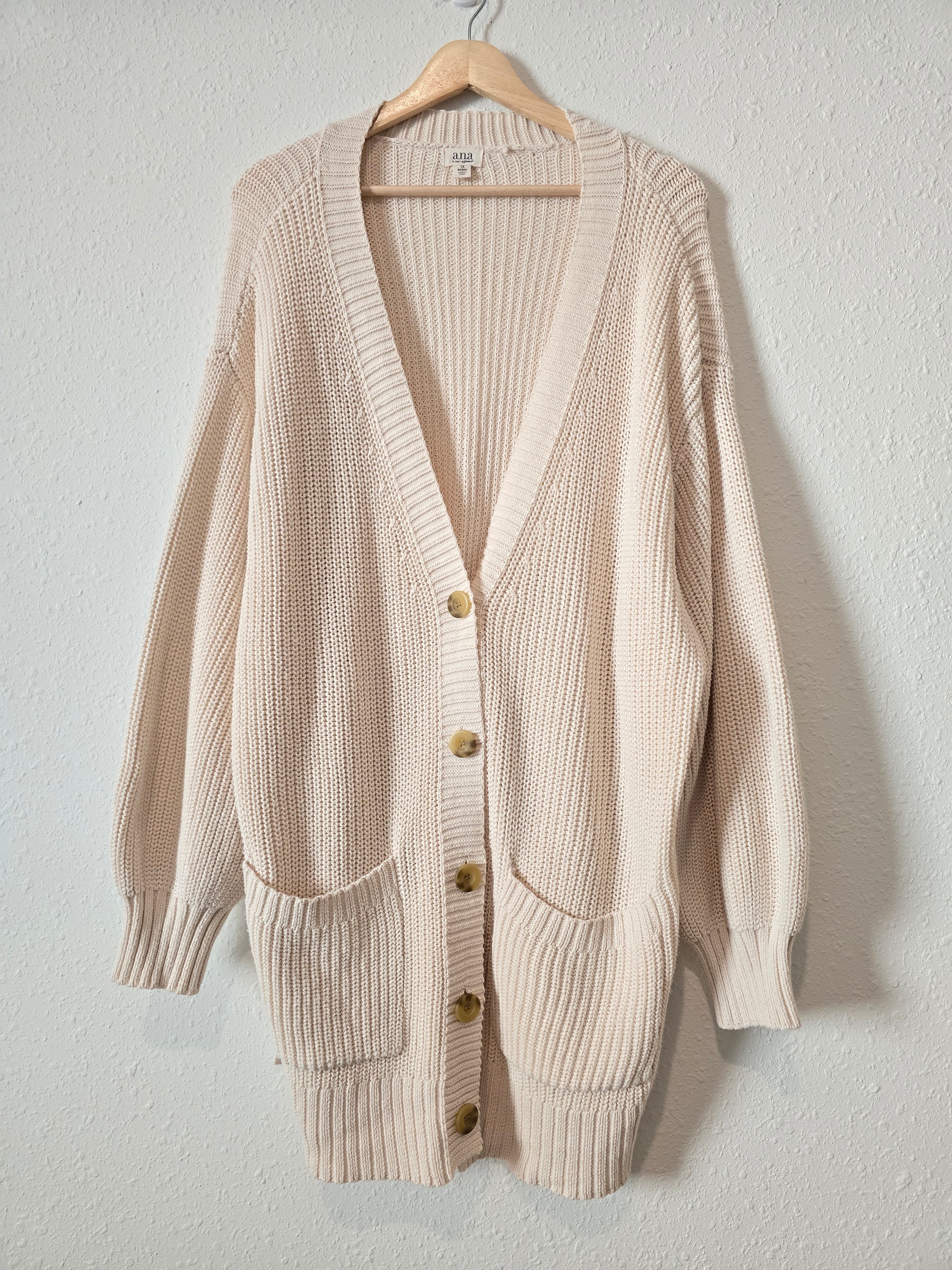 Ribbed Knit Cardigan Sweater (1X)