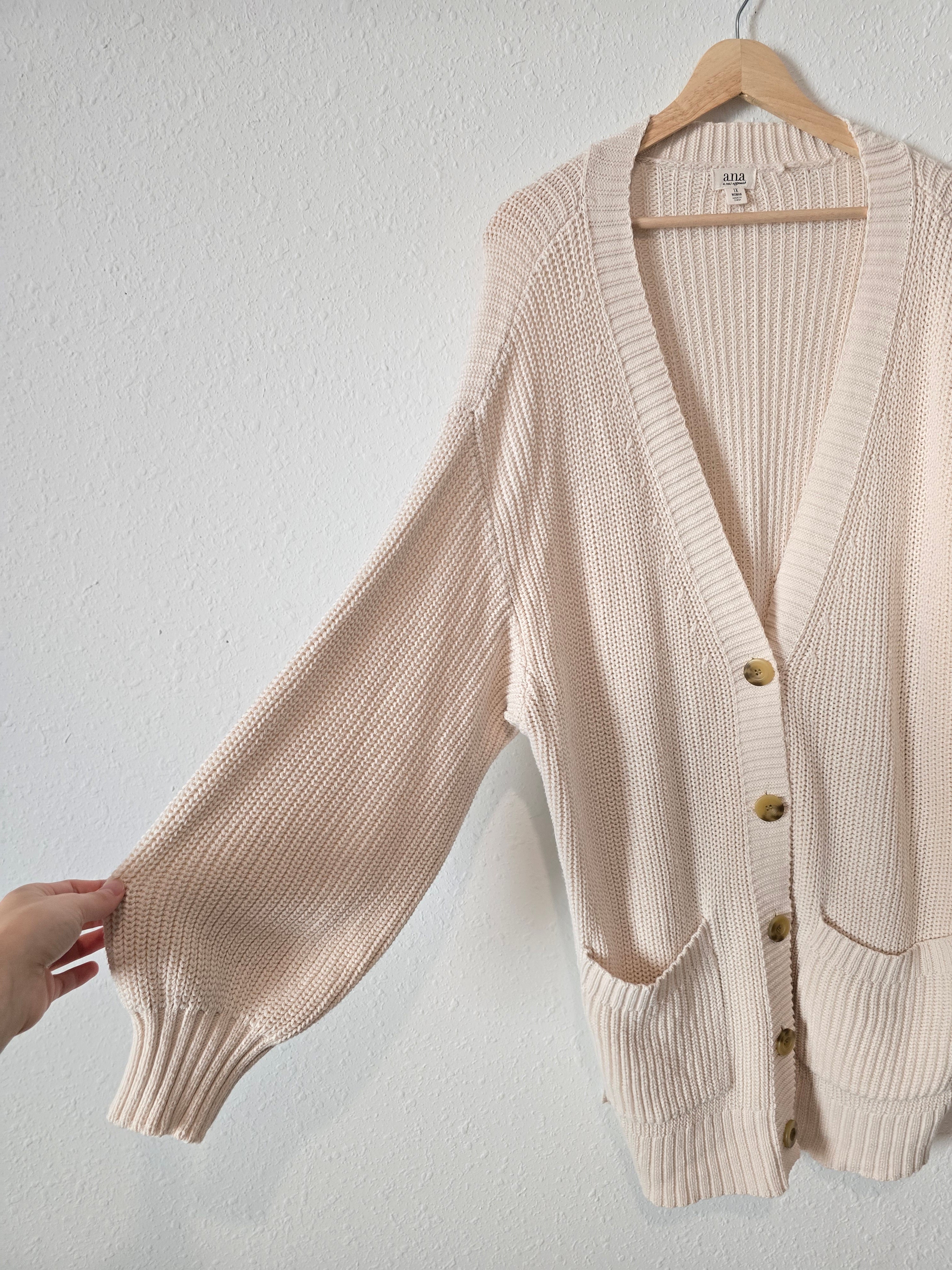 Ribbed Knit Cardigan Sweater (1X)