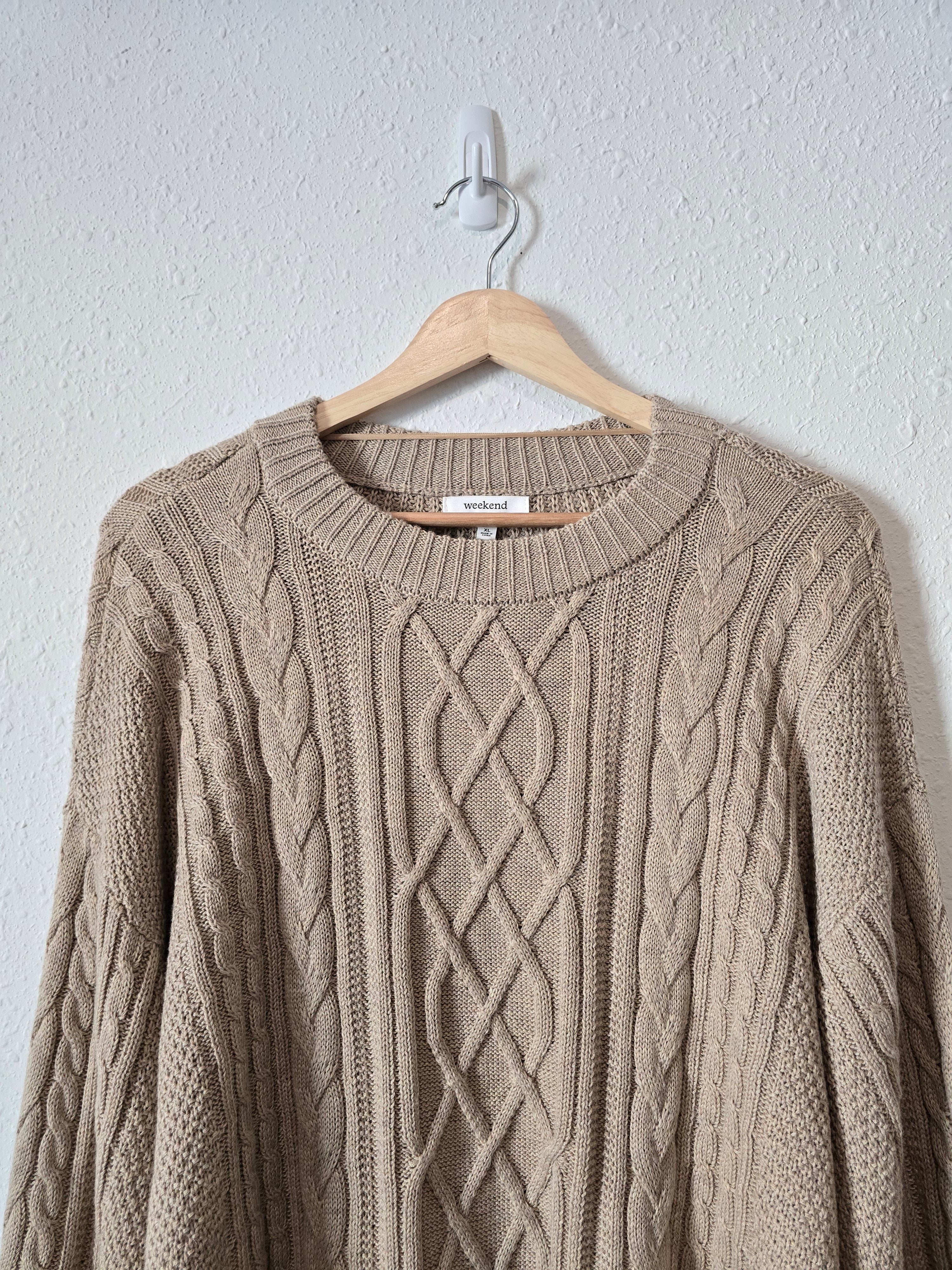 Cable Knit Puff Sleeve Sweater (XL)