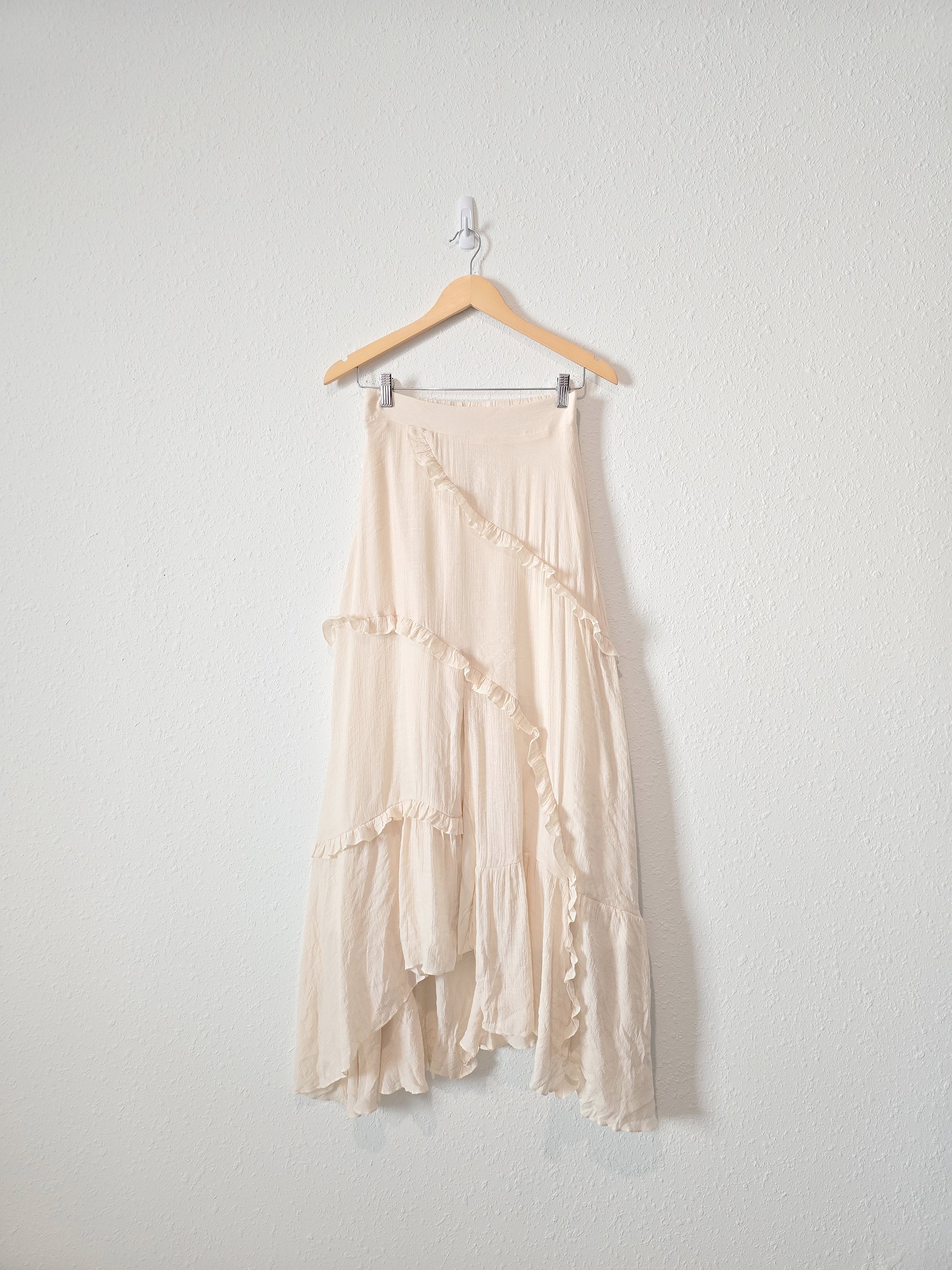 NEW Flowy Ruffle Maxi Skirt (XS)