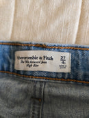 Abercrombie 90s Relaxed Jeans (27/4s)