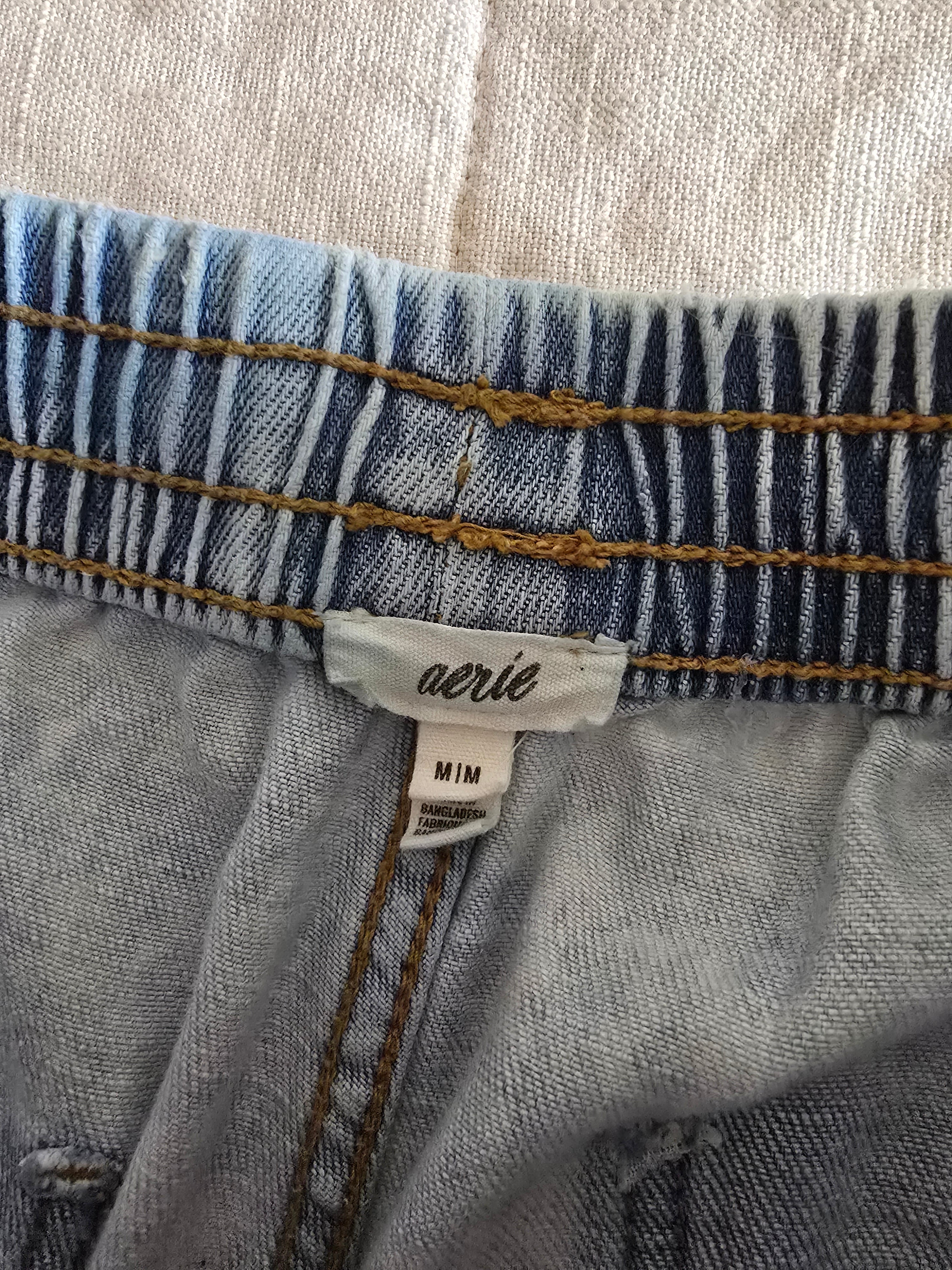 Aerie Wide Leg Cargo Jeans (M)