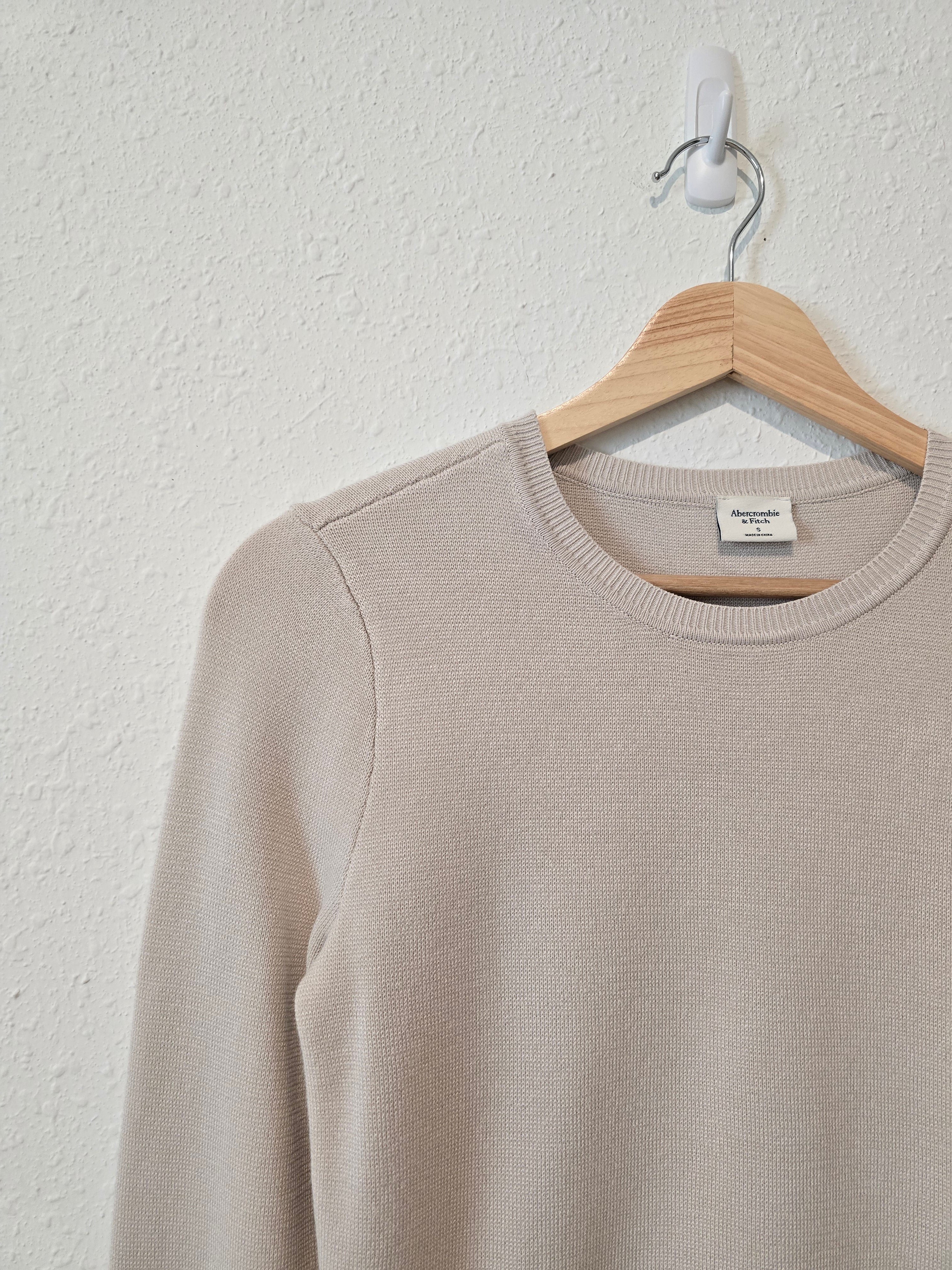 Abercrombie Crewneck Knit Top (S)