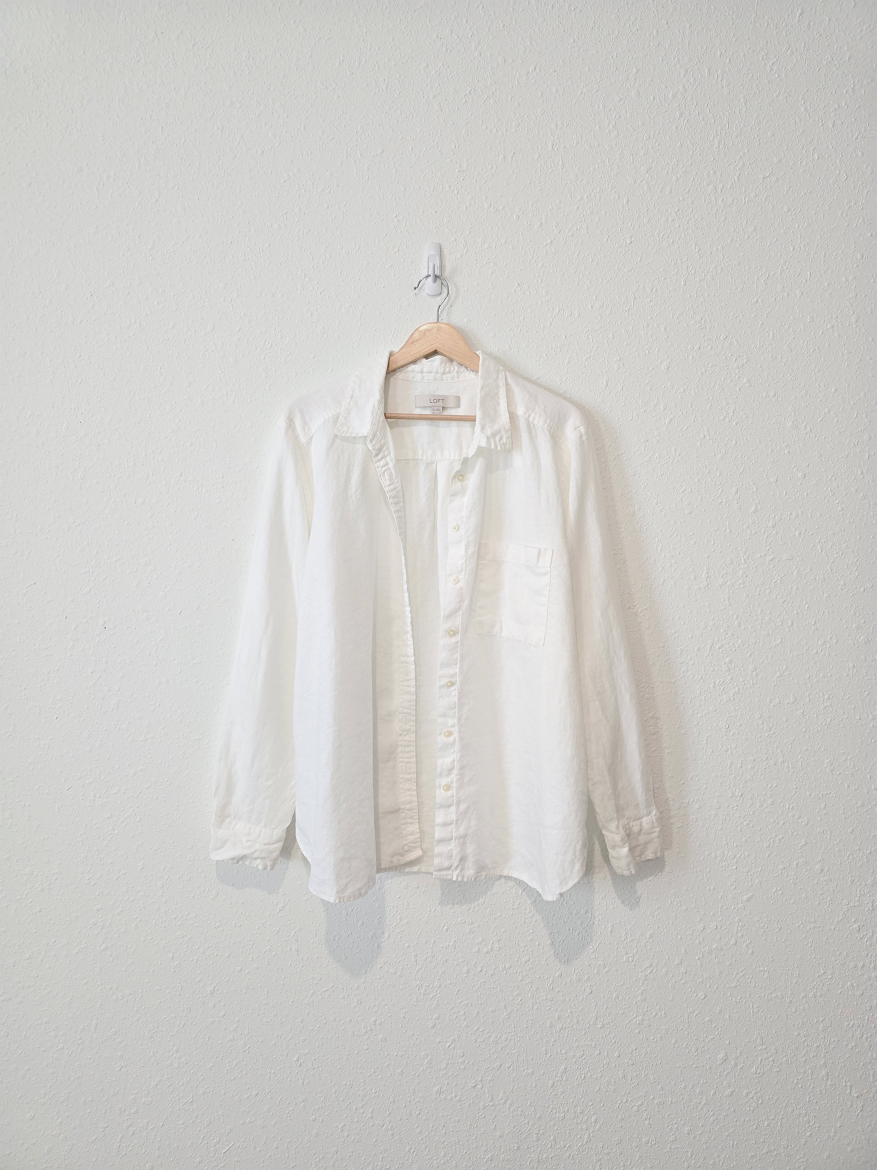 White 100% Linen Button Up (XL)