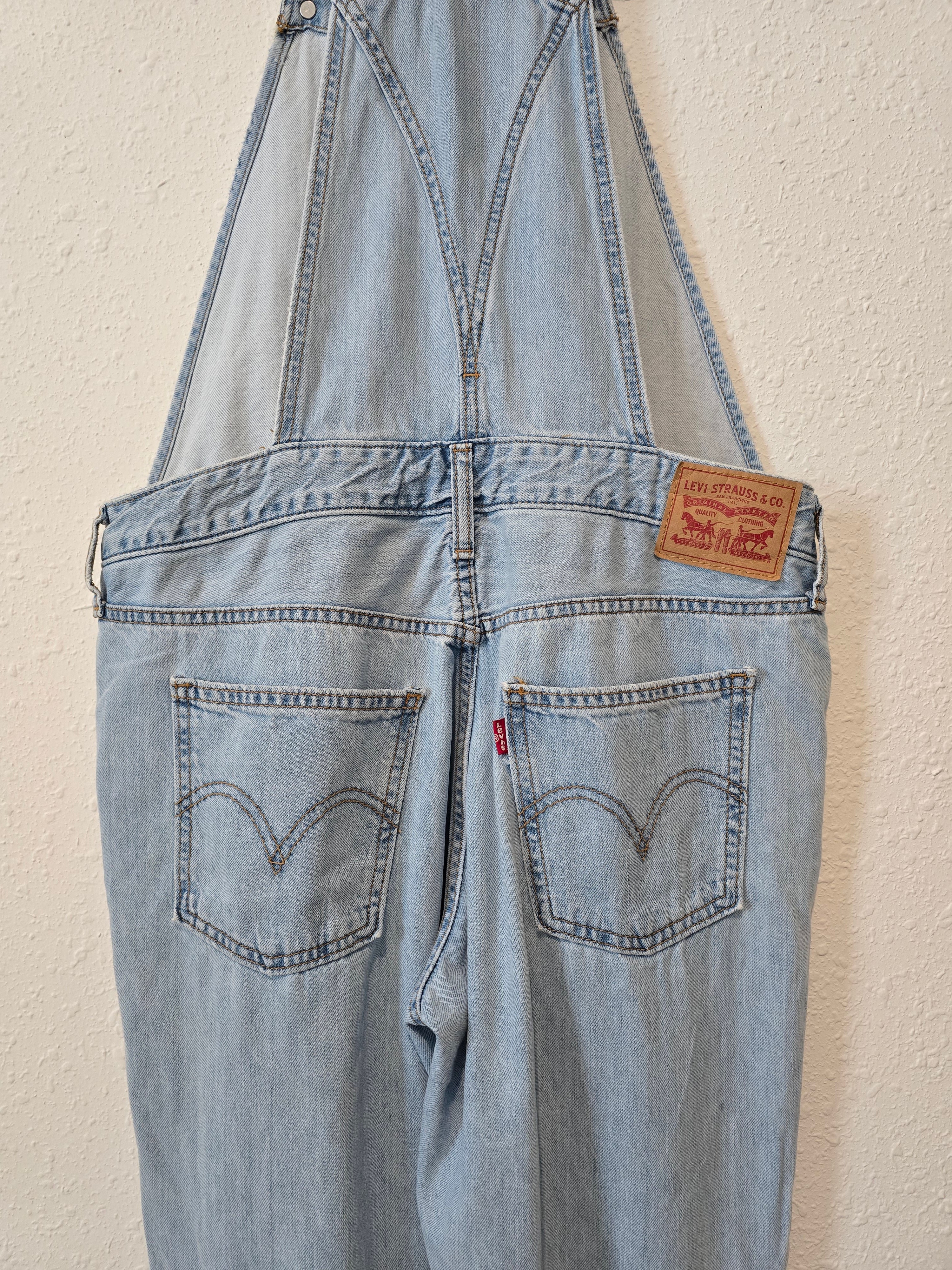 Levi's Light Wash Denim Overalls (M)