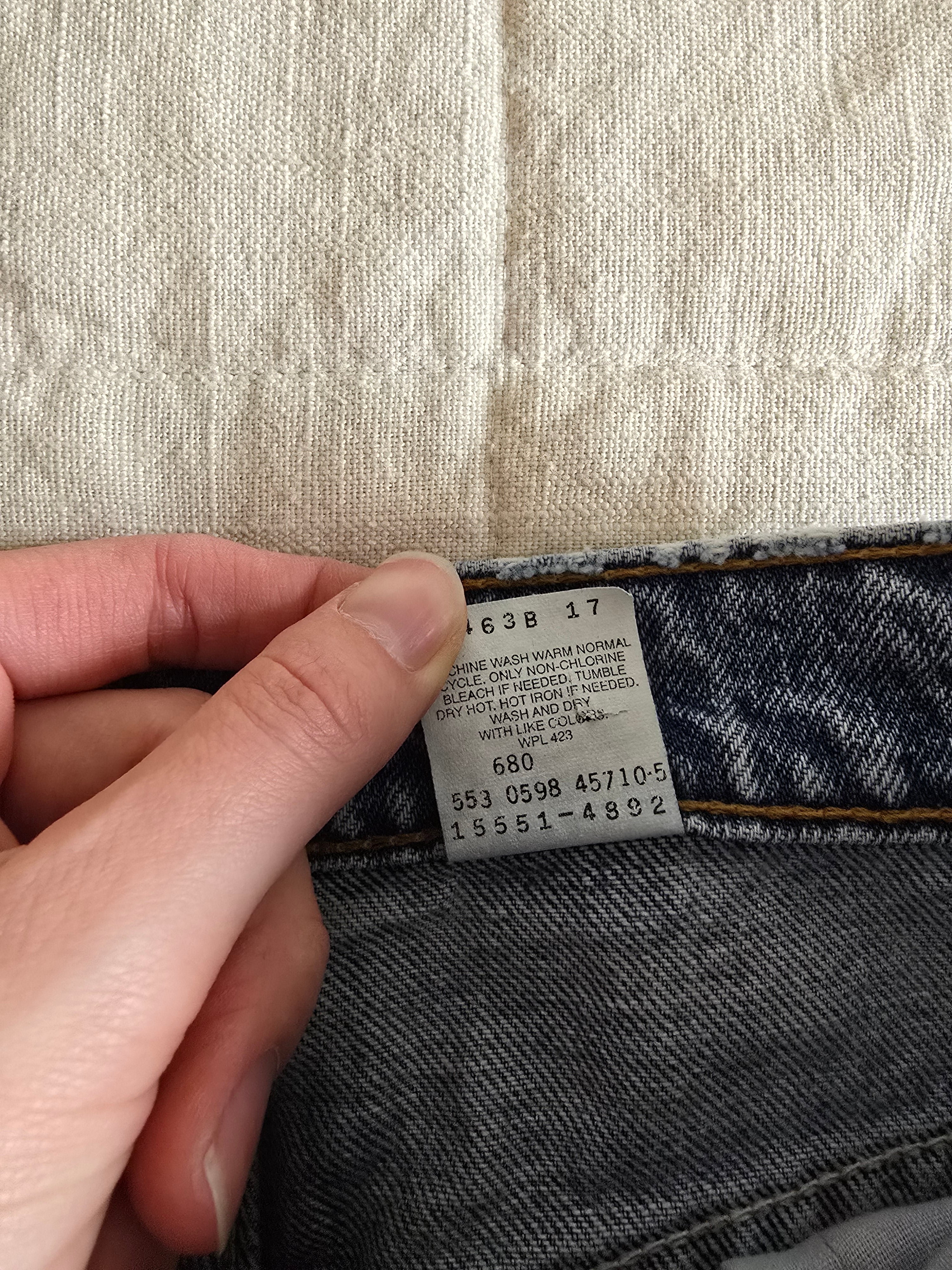 Vintage Levi's Relaxed Jeans (27)