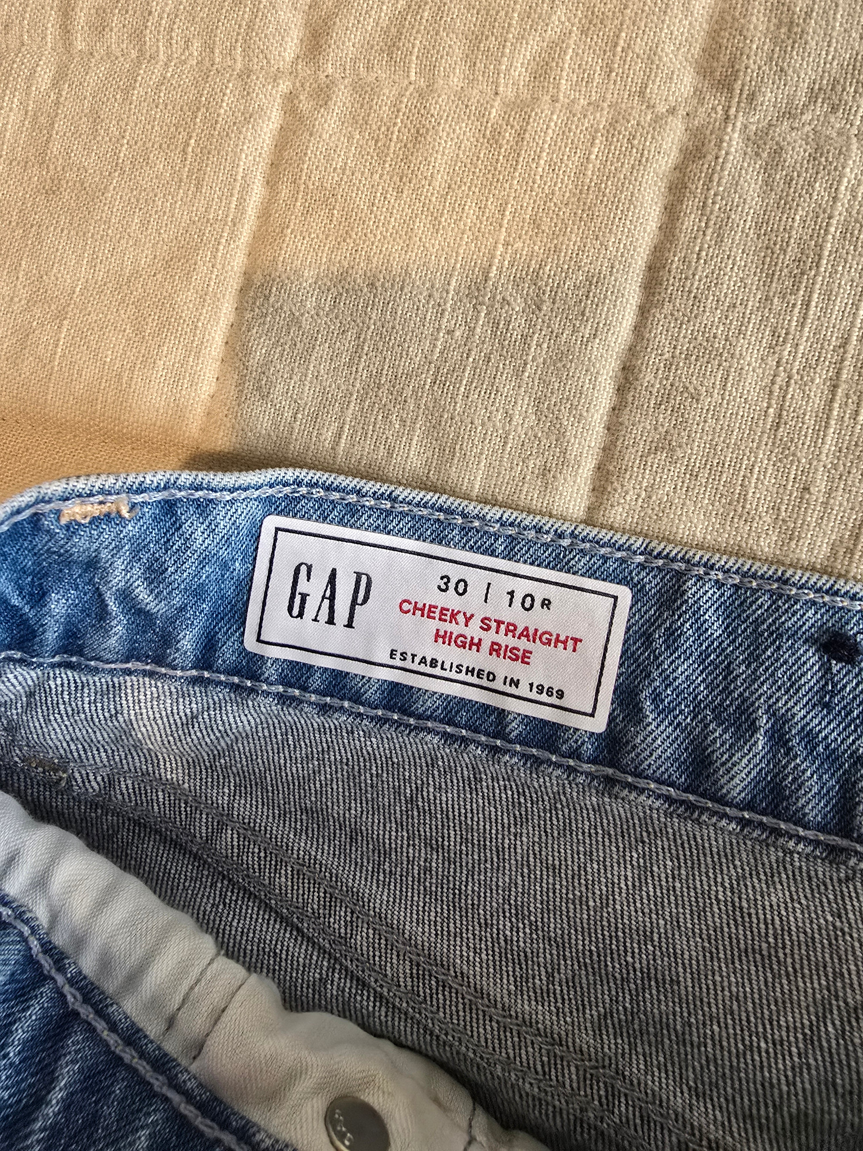 Gap Cheeky Straight Jeans (30/10)