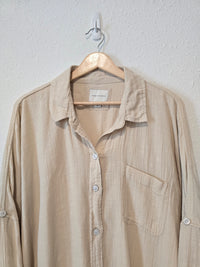 Oversized Button Up Shirt (M)