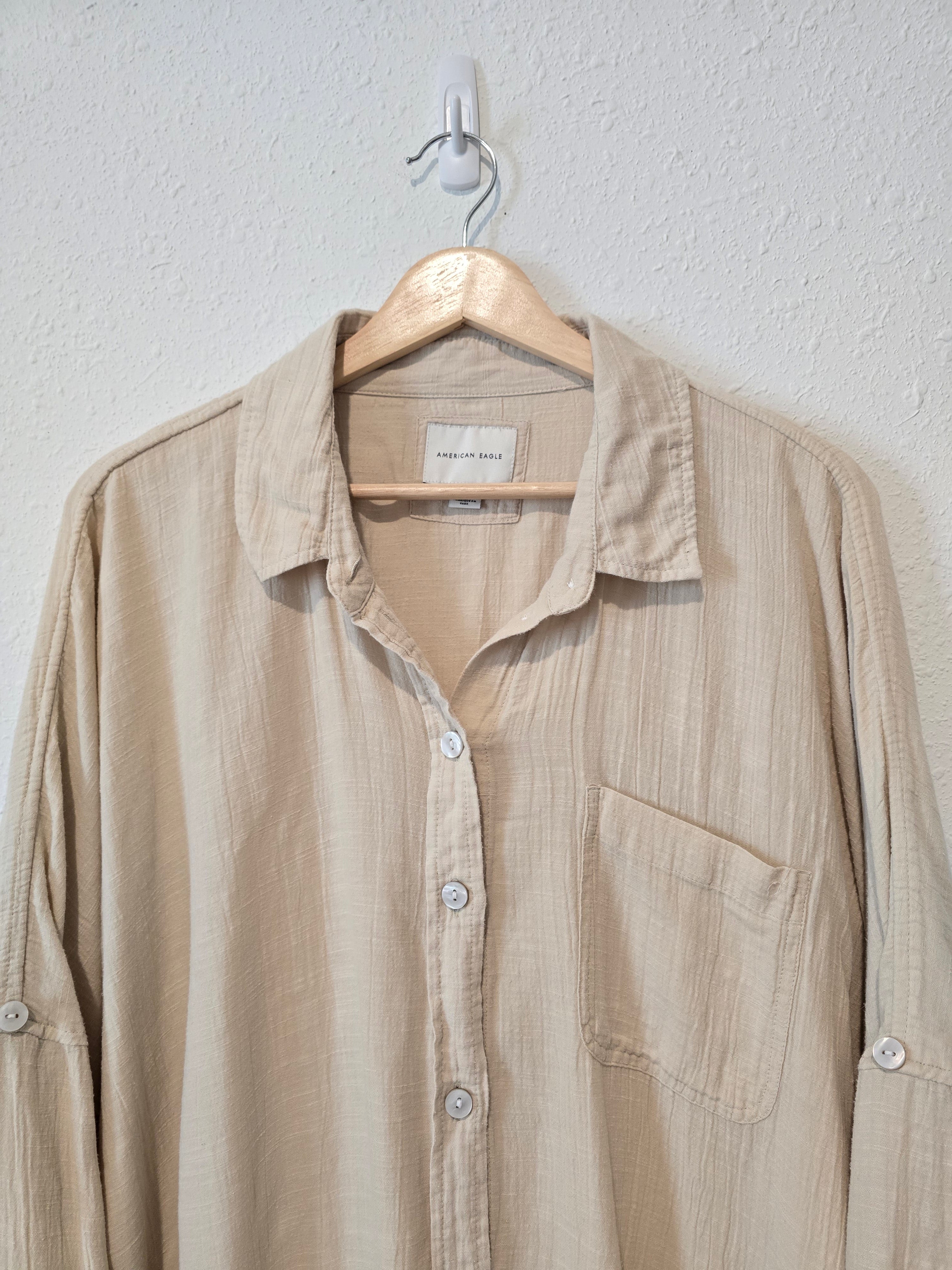 Oversized Button Up Shirt (M)