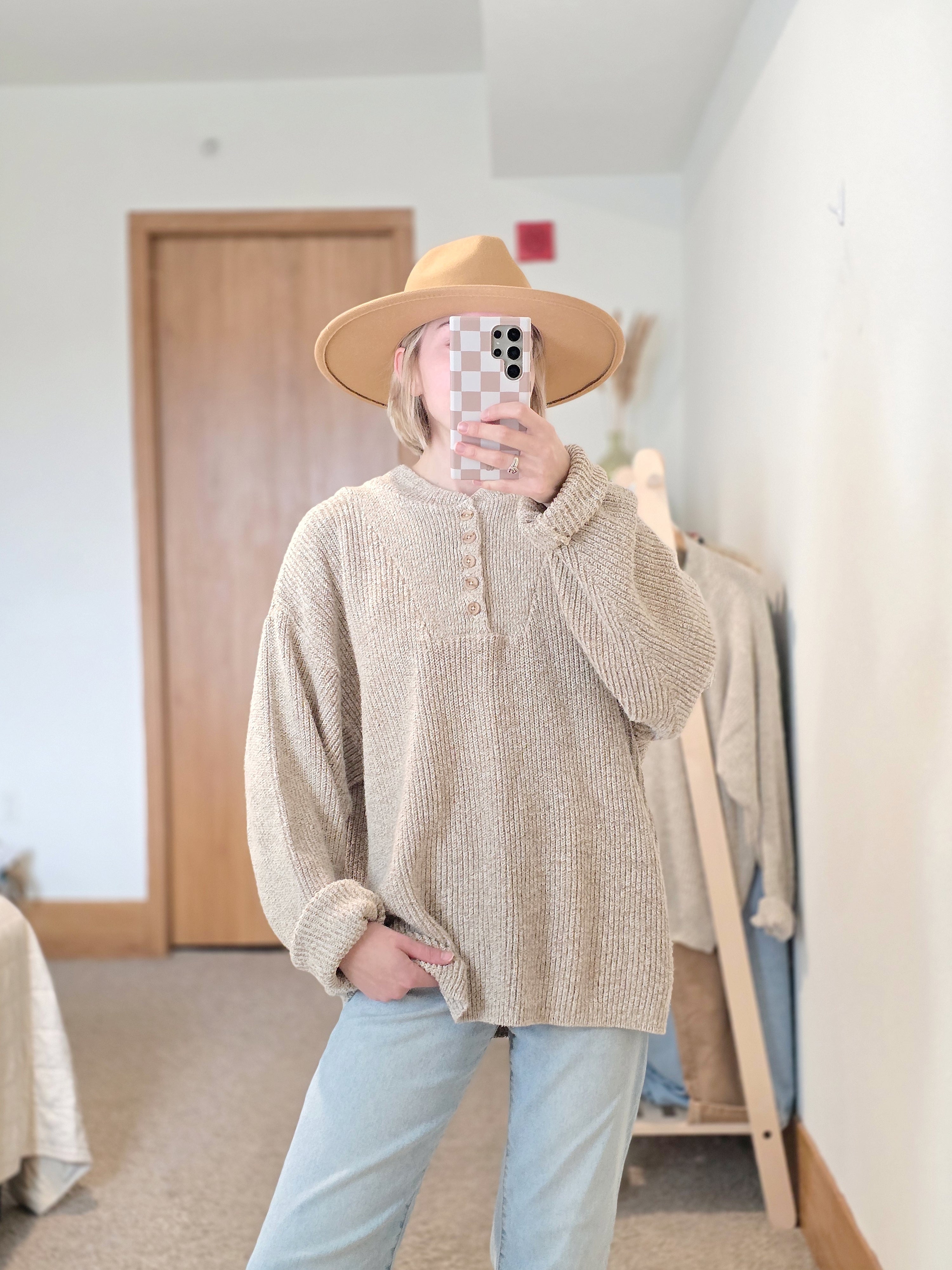 Vintage Oversized Knit Henley (M)