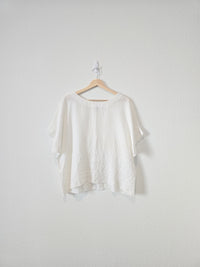 White Linen Embroidered Tee (18P)