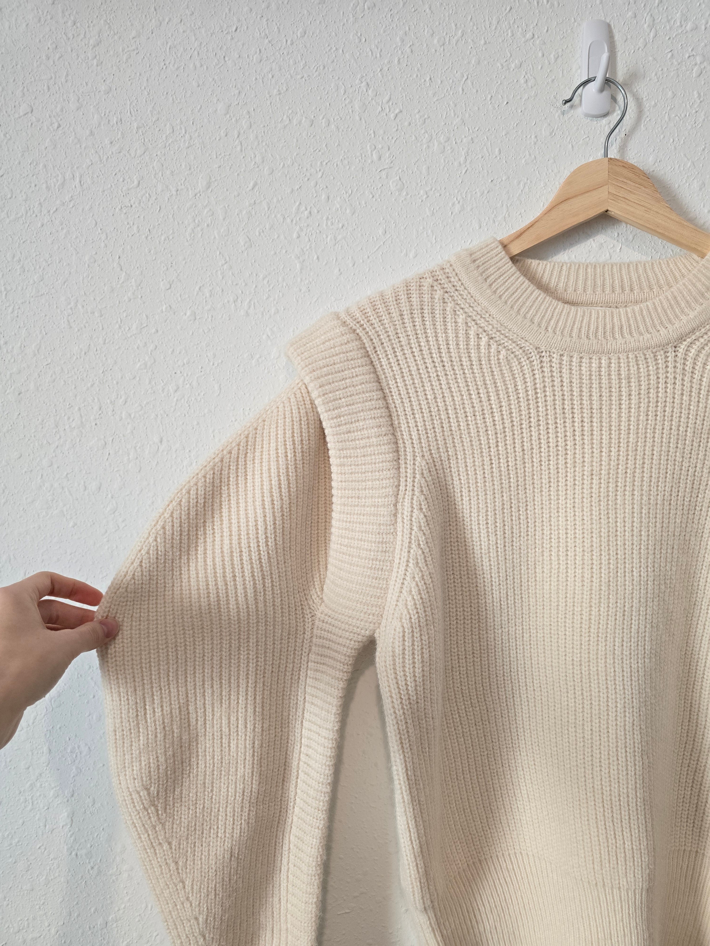 Cream Puff Sleeve Sweater (M)