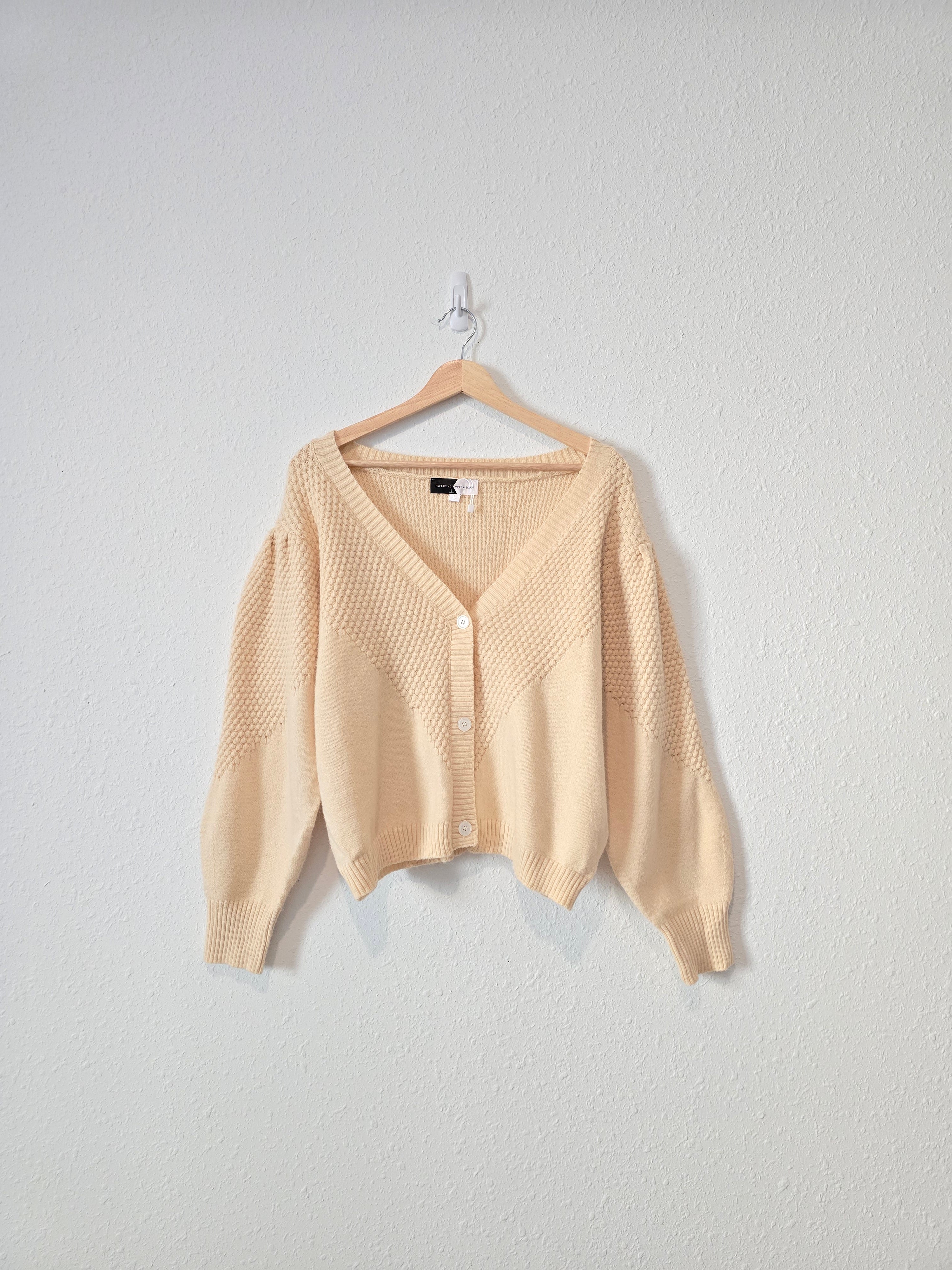 Piper & Scoot Textured Sweater (L)