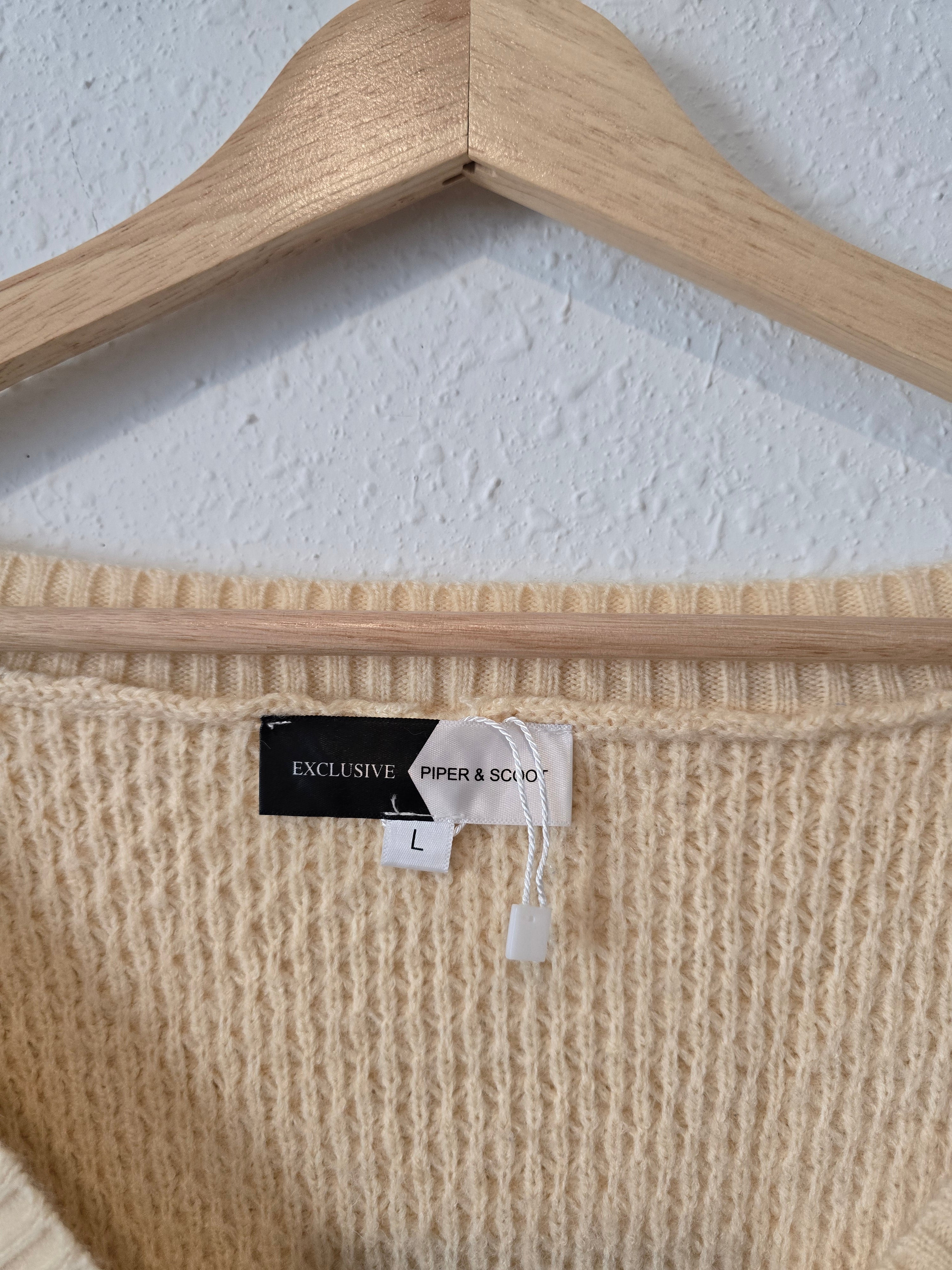 Piper & Scoot Textured Sweater (L)