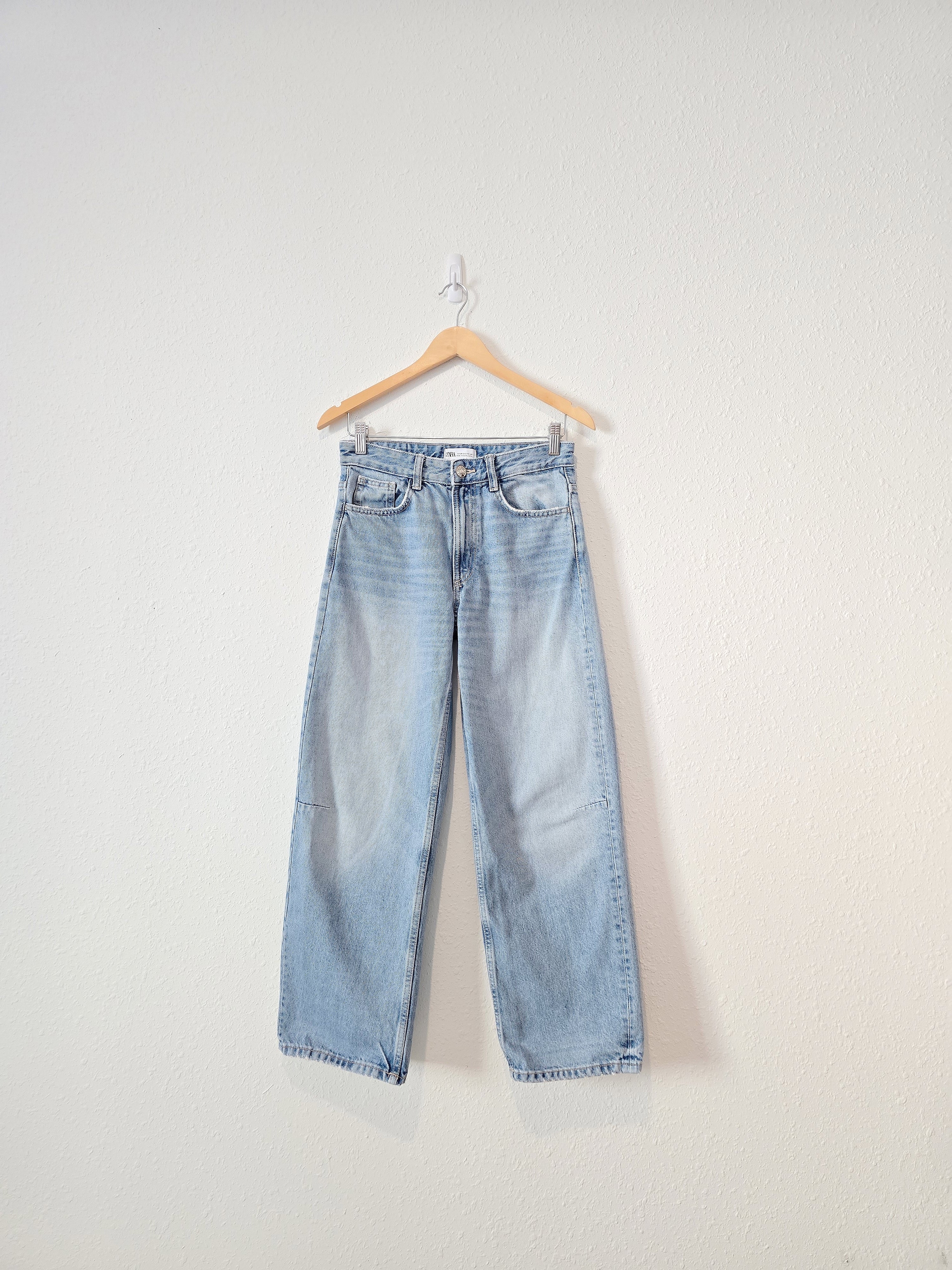 Zara Relaxed Wide Barrel Jeans (2)