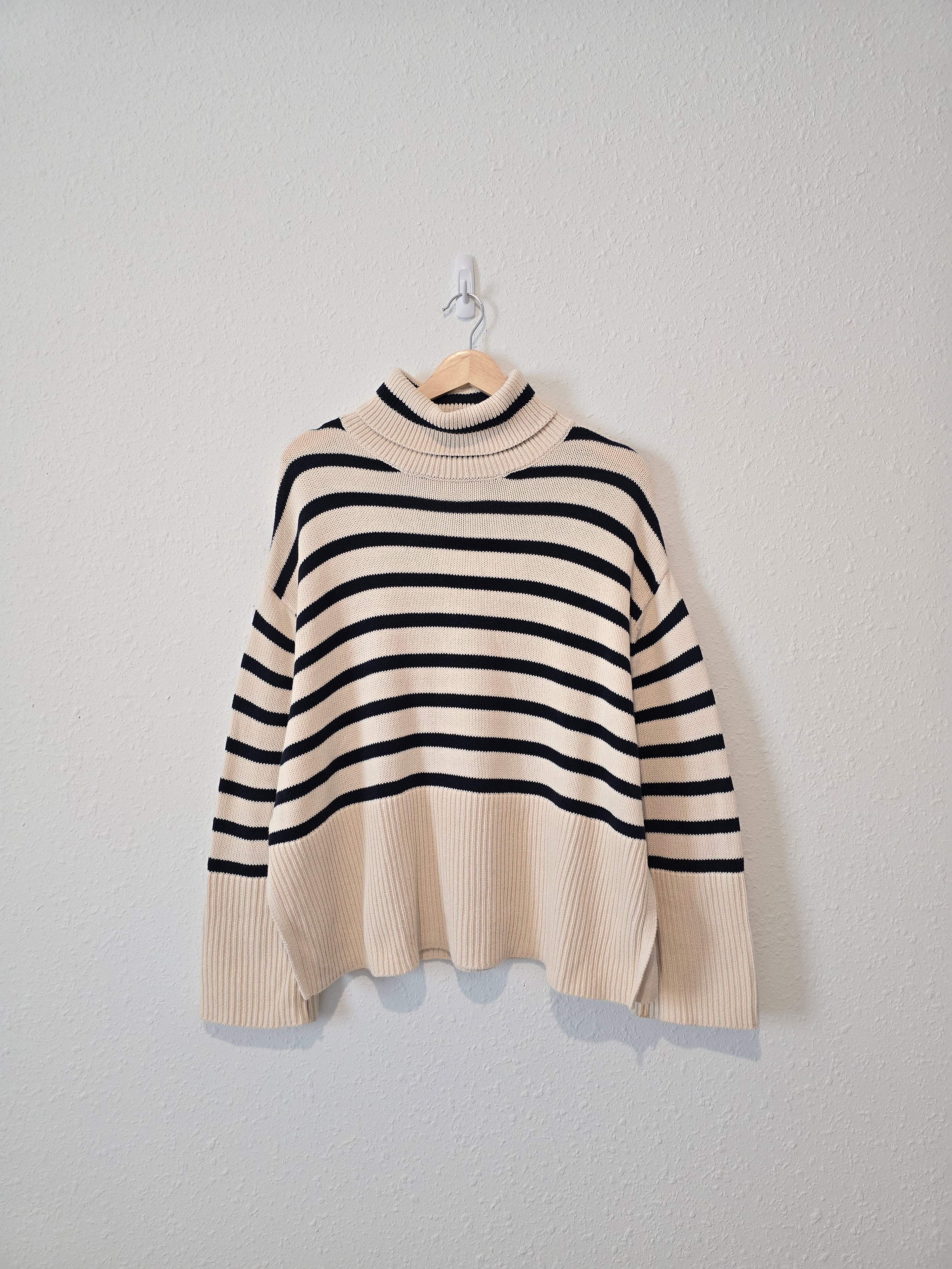 Gap Striped Turtleneck Sweater (S)