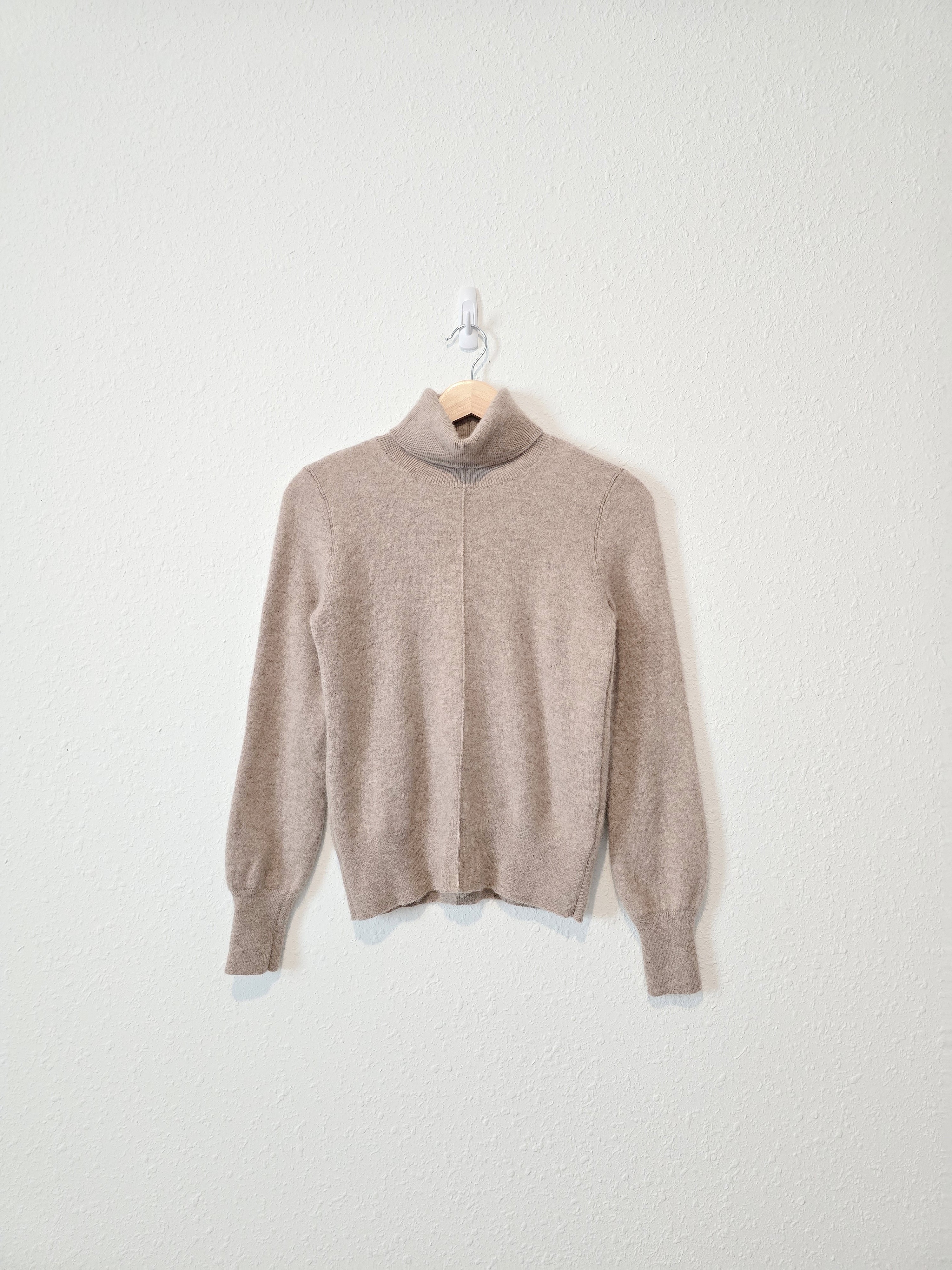 Club Monaco Cashmere Turtleneck Sweater (XS)