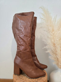 Brown Knee High Boots (11W)