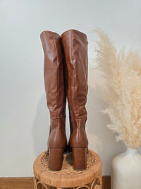 Brown Knee High Boots (11W)