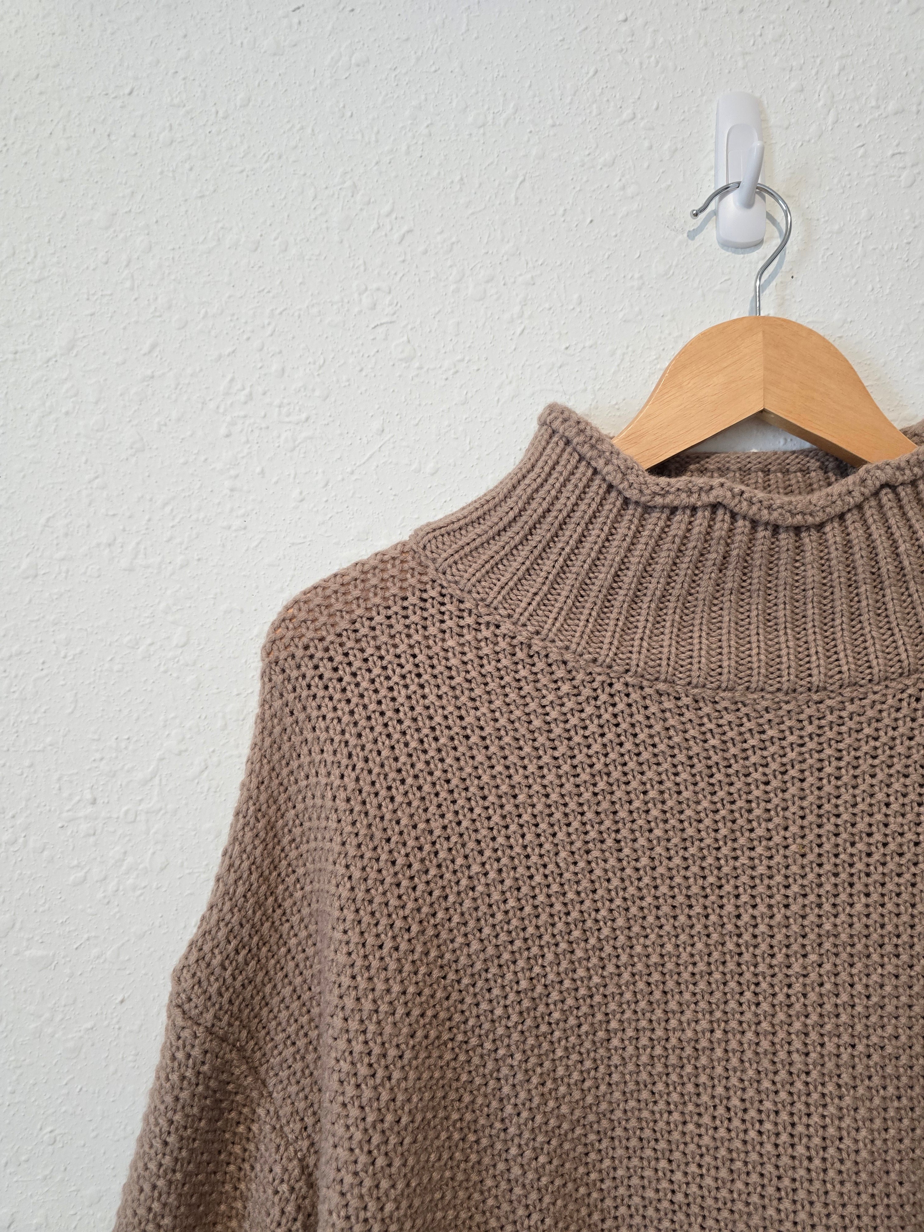 Oversized Mockneck Sweater (S/M)