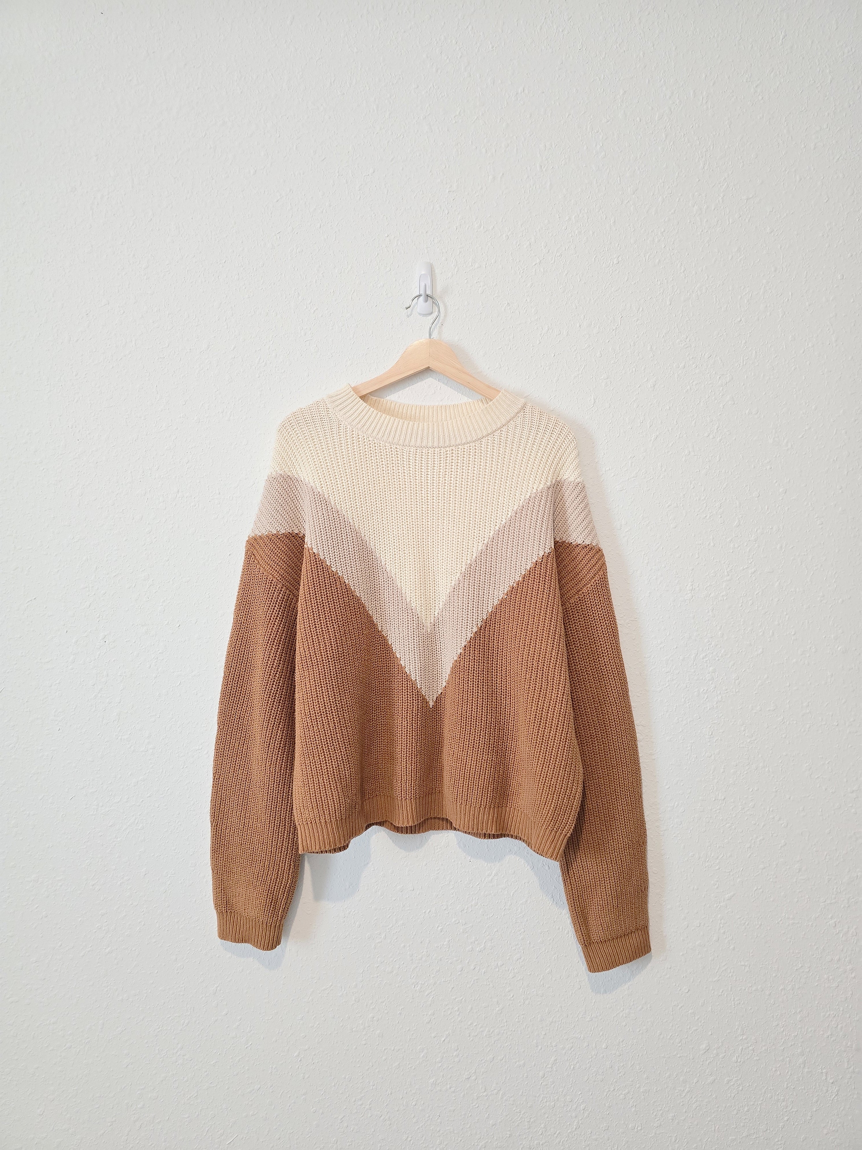 Acoa Colorblock Sweater (L)